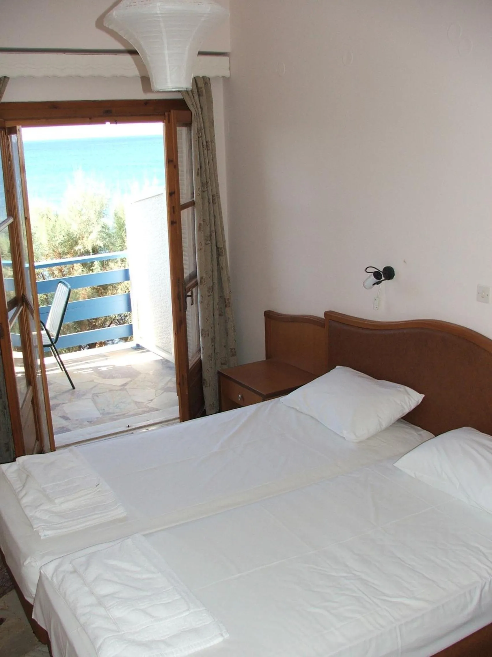 Bedroom, Bed in Sappho Hotel