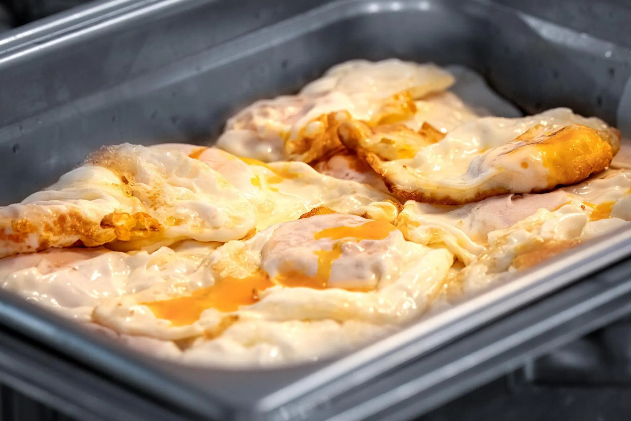 Restaurant/places to eat in Sappho Hotel