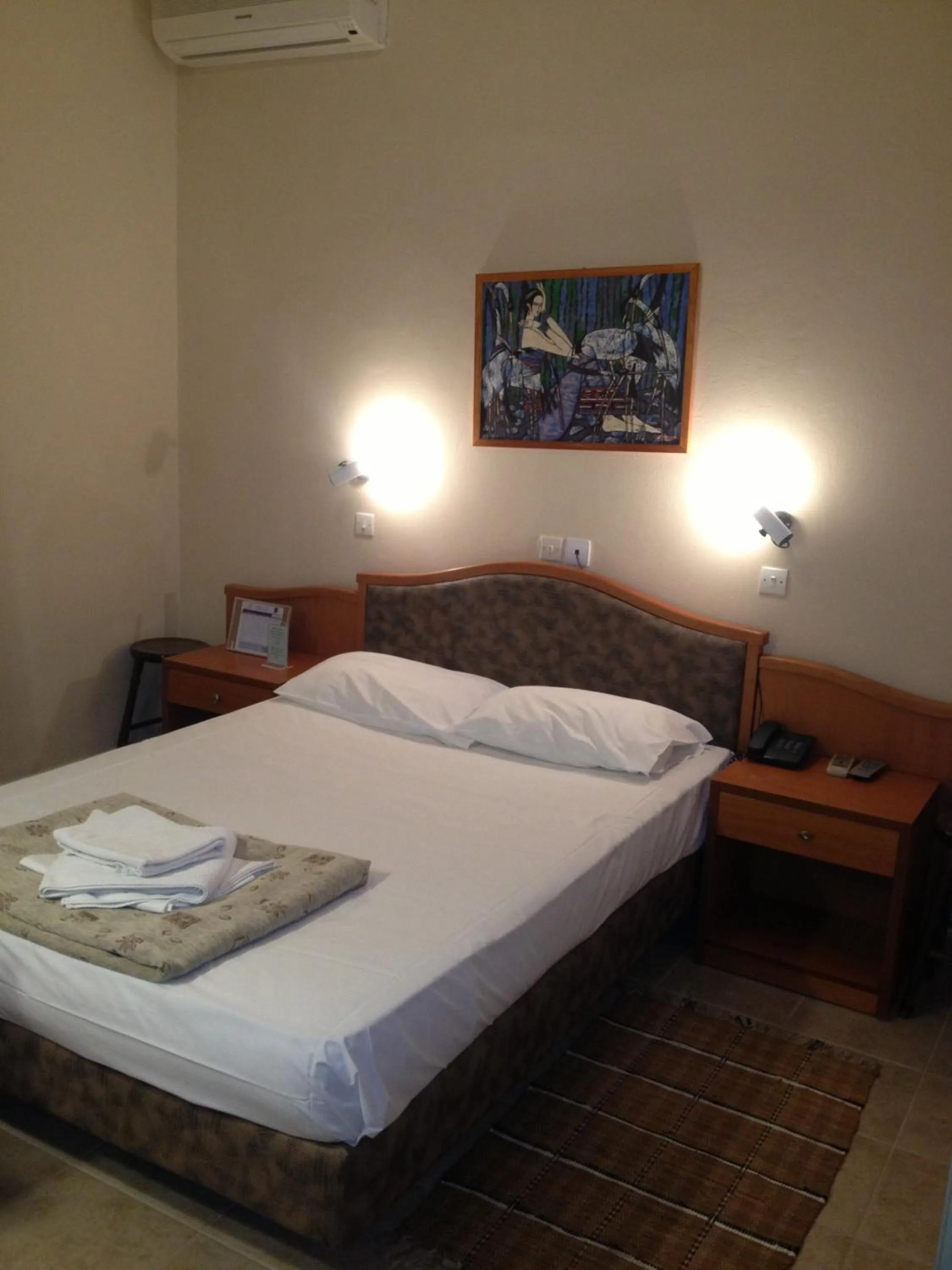 Decorative detail, Bed in Sappho Hotel