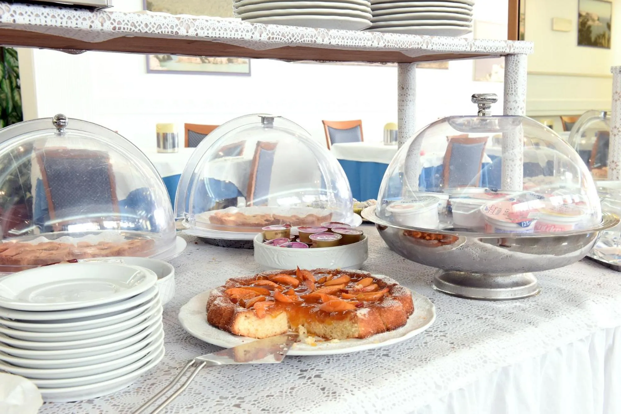 Buffet breakfast in Hotel Timiama