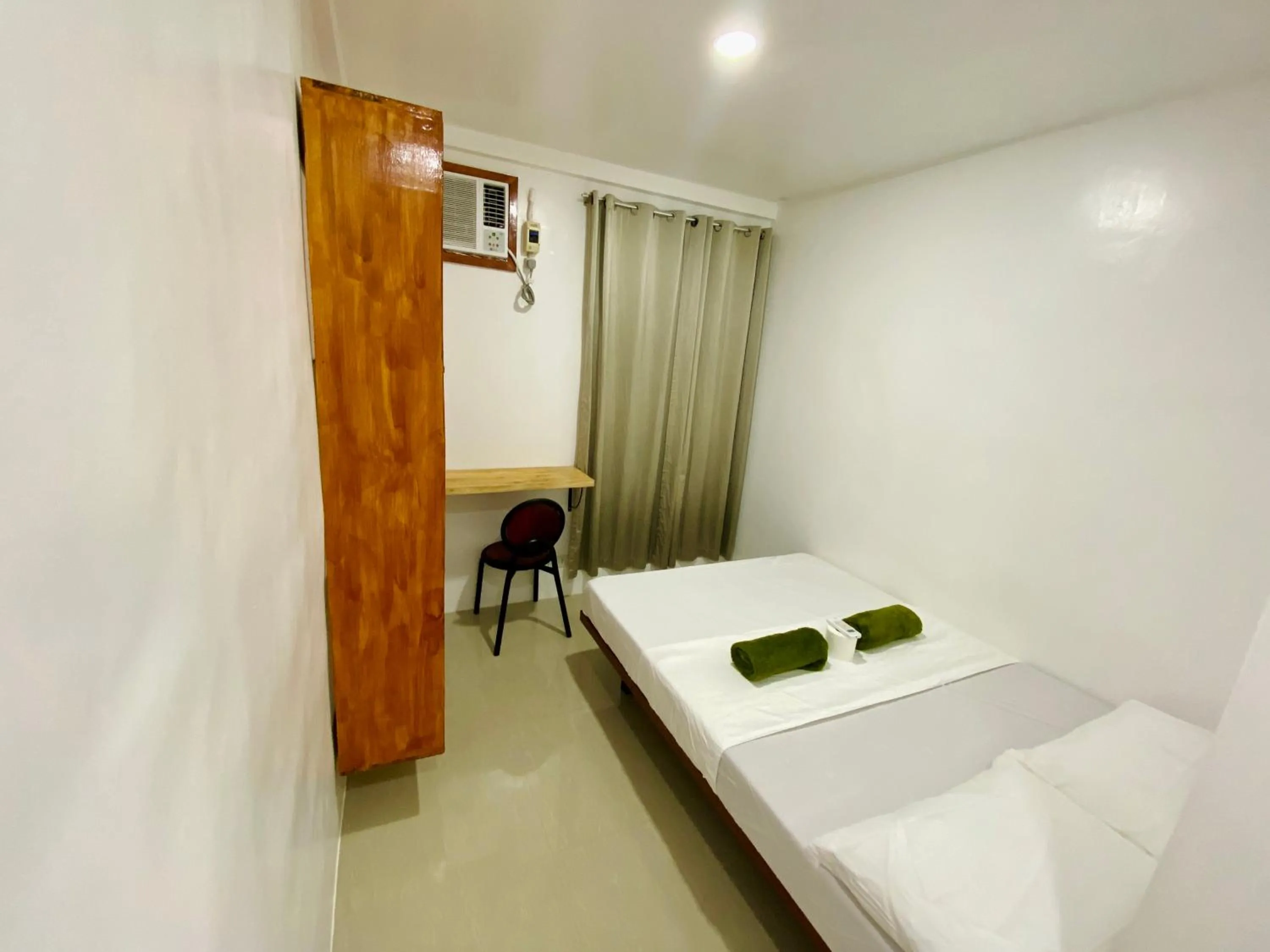 Bed in Laguno Hostel and Guest House