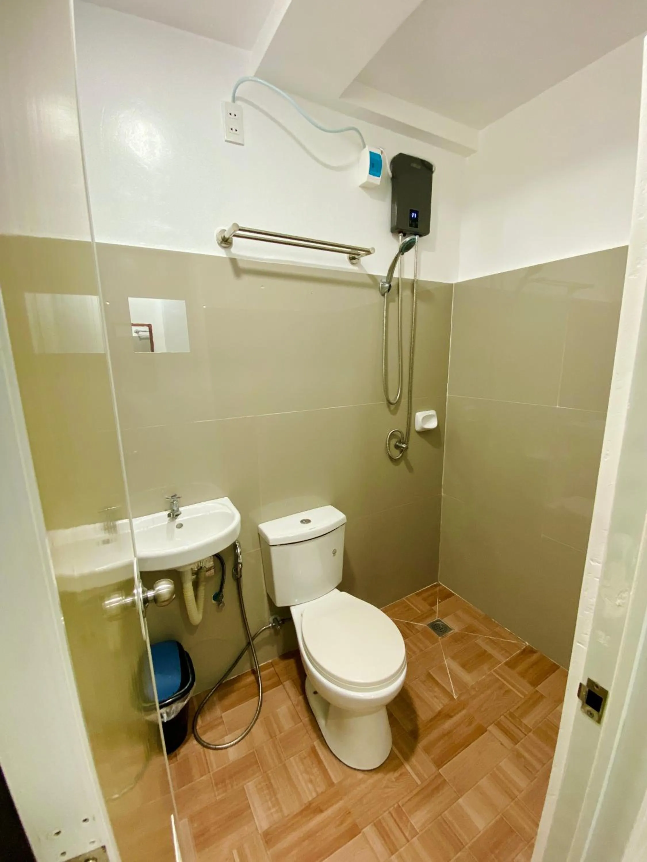 Laguno Hostel and Guest House