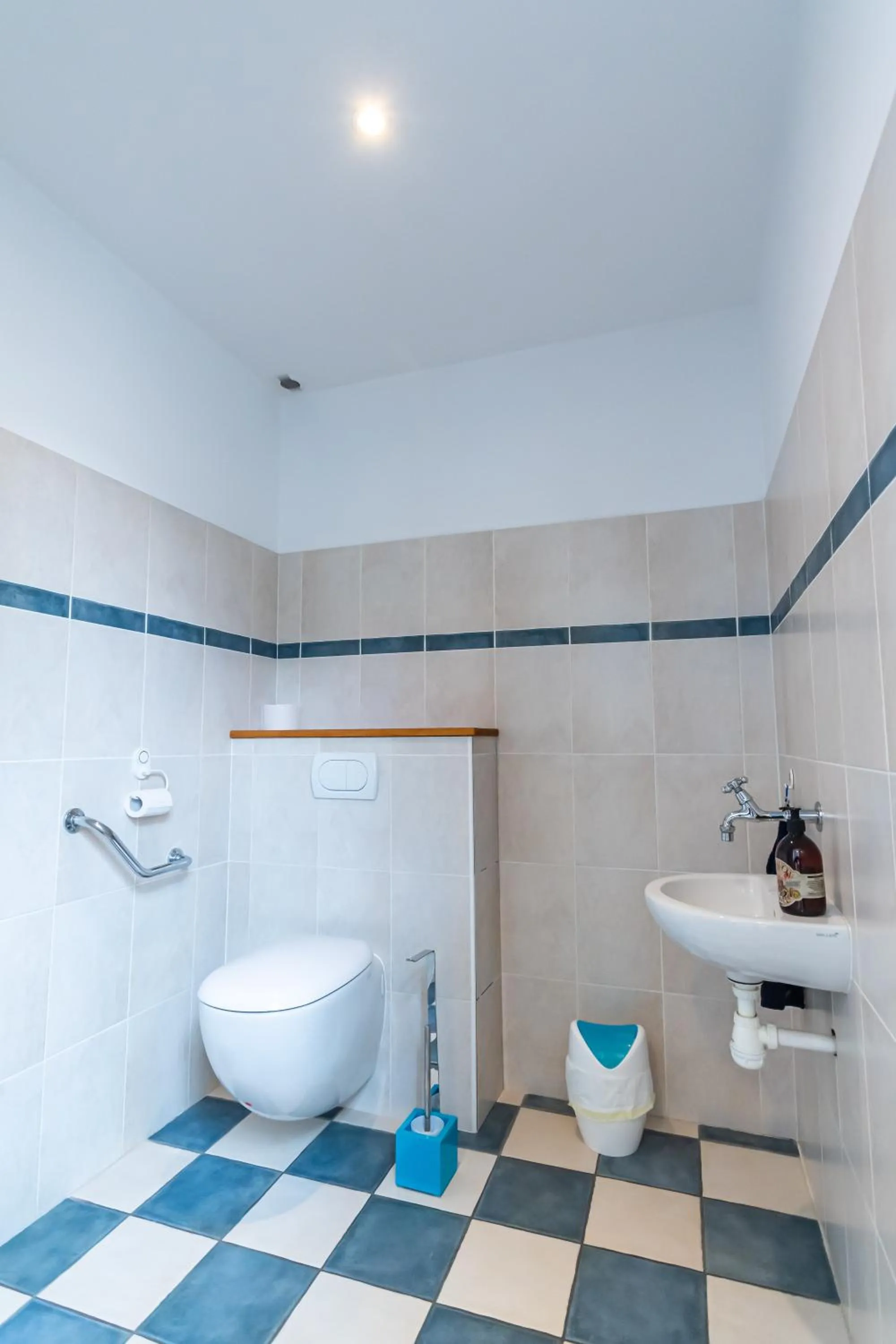 Toilet in Le DOMAINE DES ECOLIERS B&B