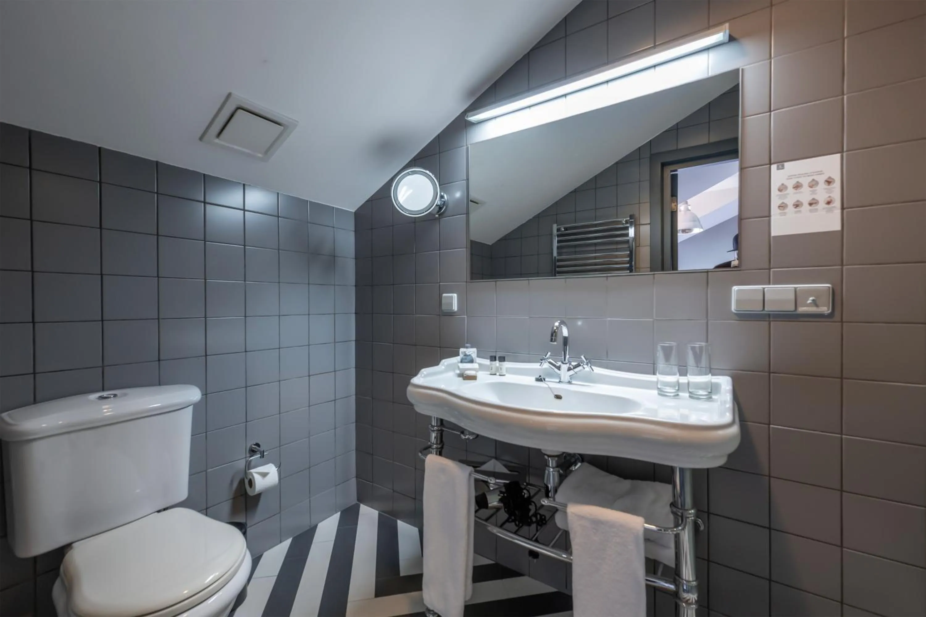 Toilet in Kabadoni Boutique Hotel