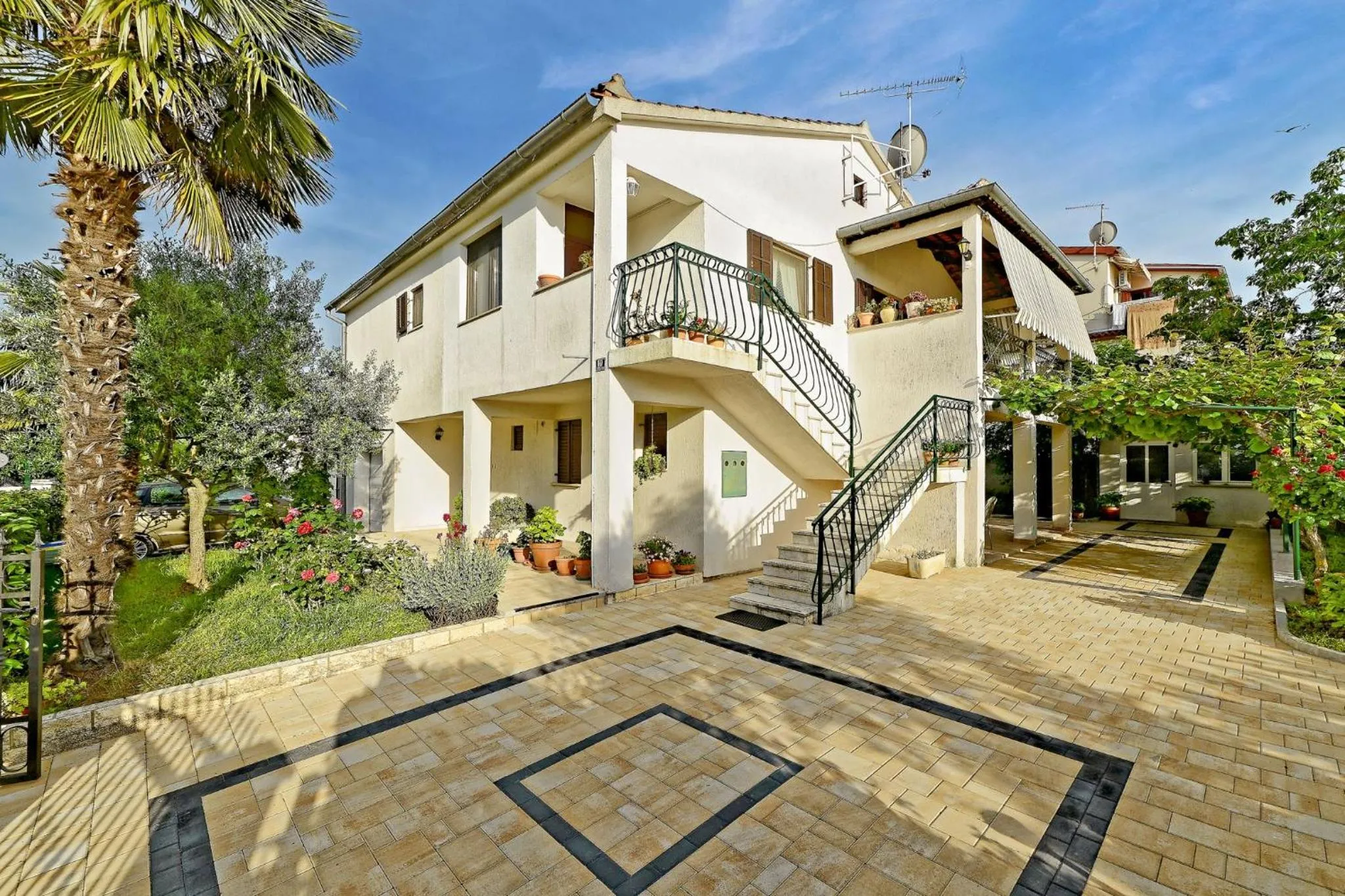 Apartments Crevatin