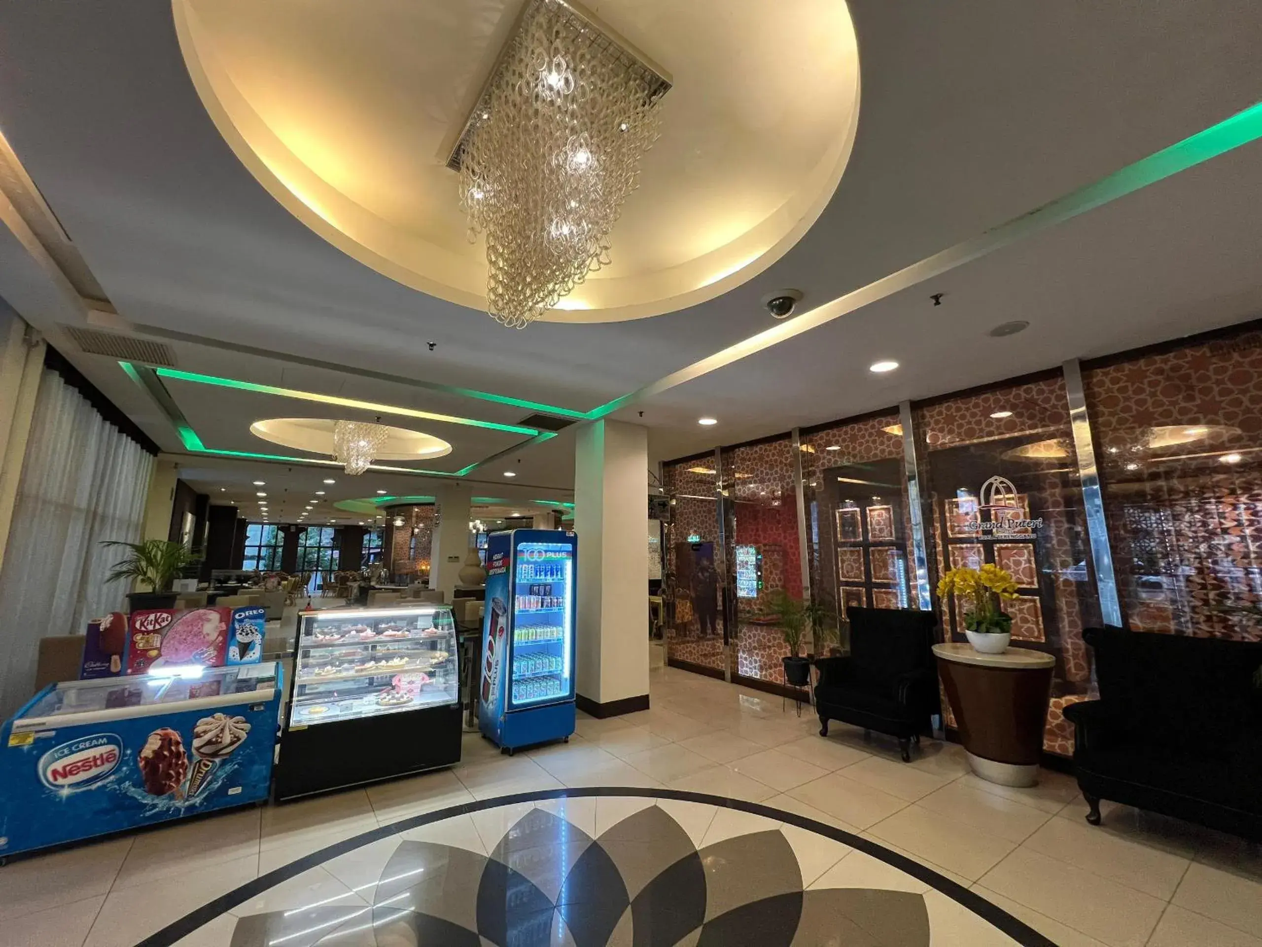 Lobby or reception in The Grand Puteri Hotel Lobby or reception in The Grand Puteri Hotel