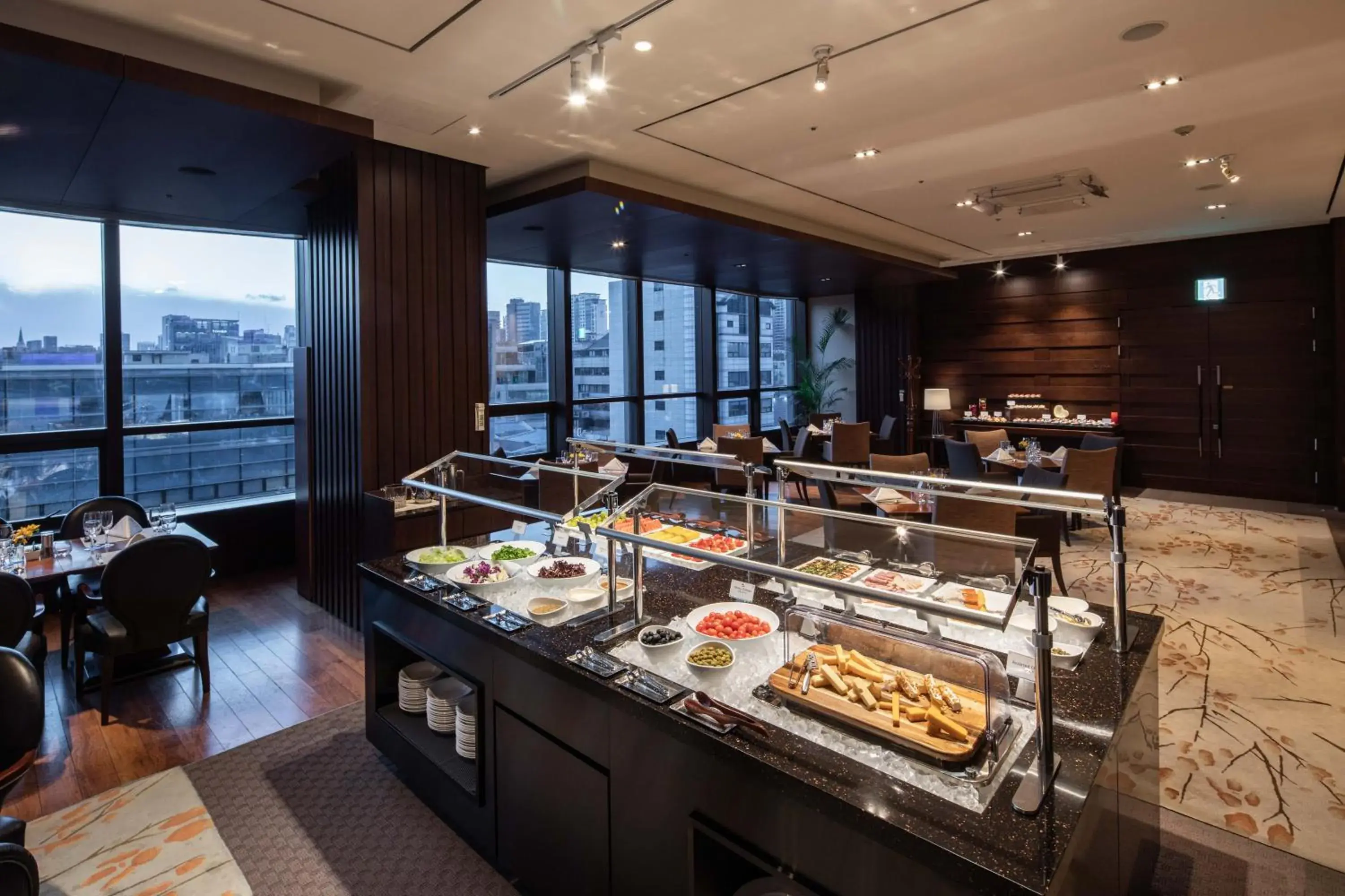 Restaurant/places to eat in Oakwood Premier Coex Center Seoul Restaurant/places to eat in Oakwood Premier Coex Center Seoul