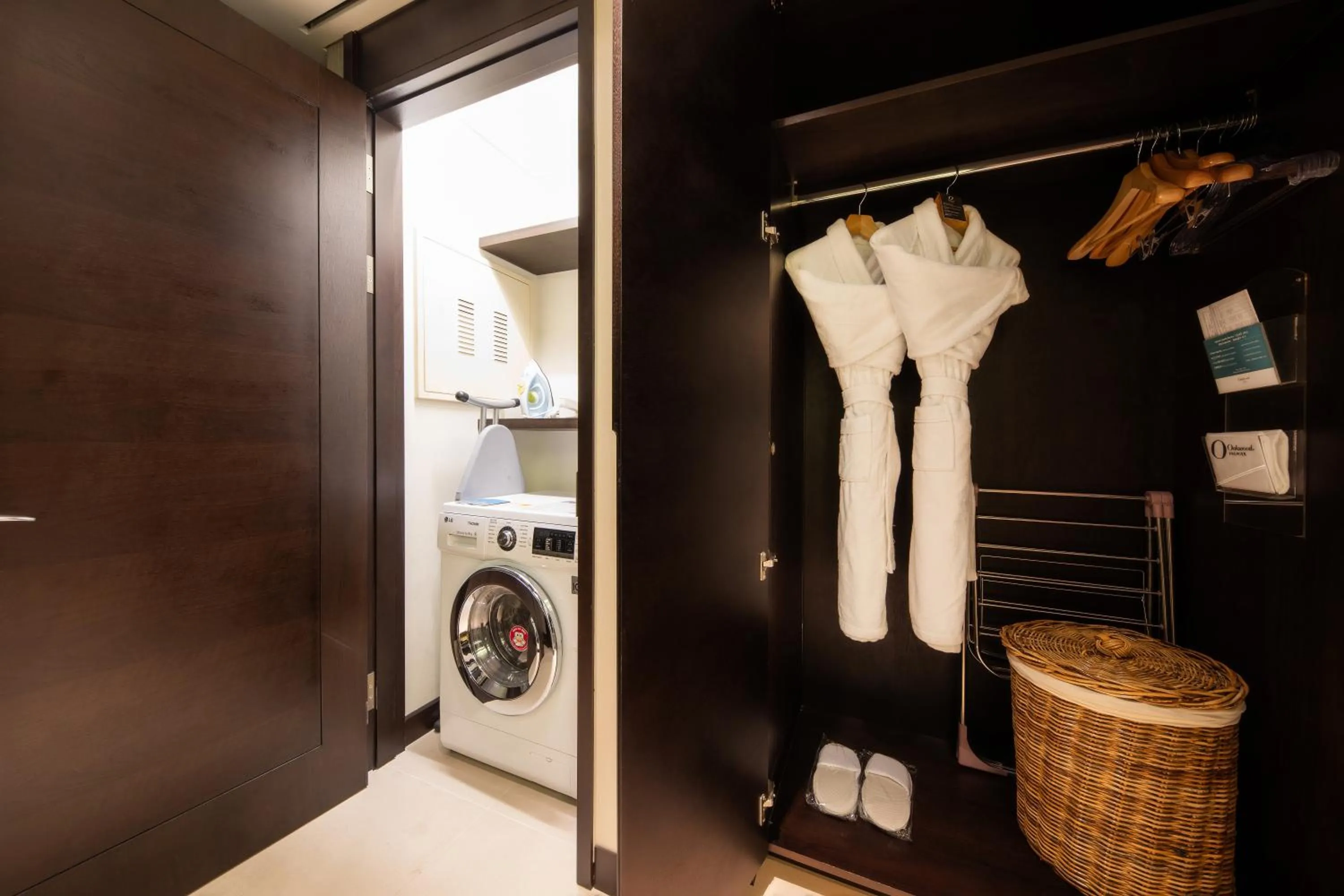 Decorative detail in Oakwood Premier Coex Center Seoul