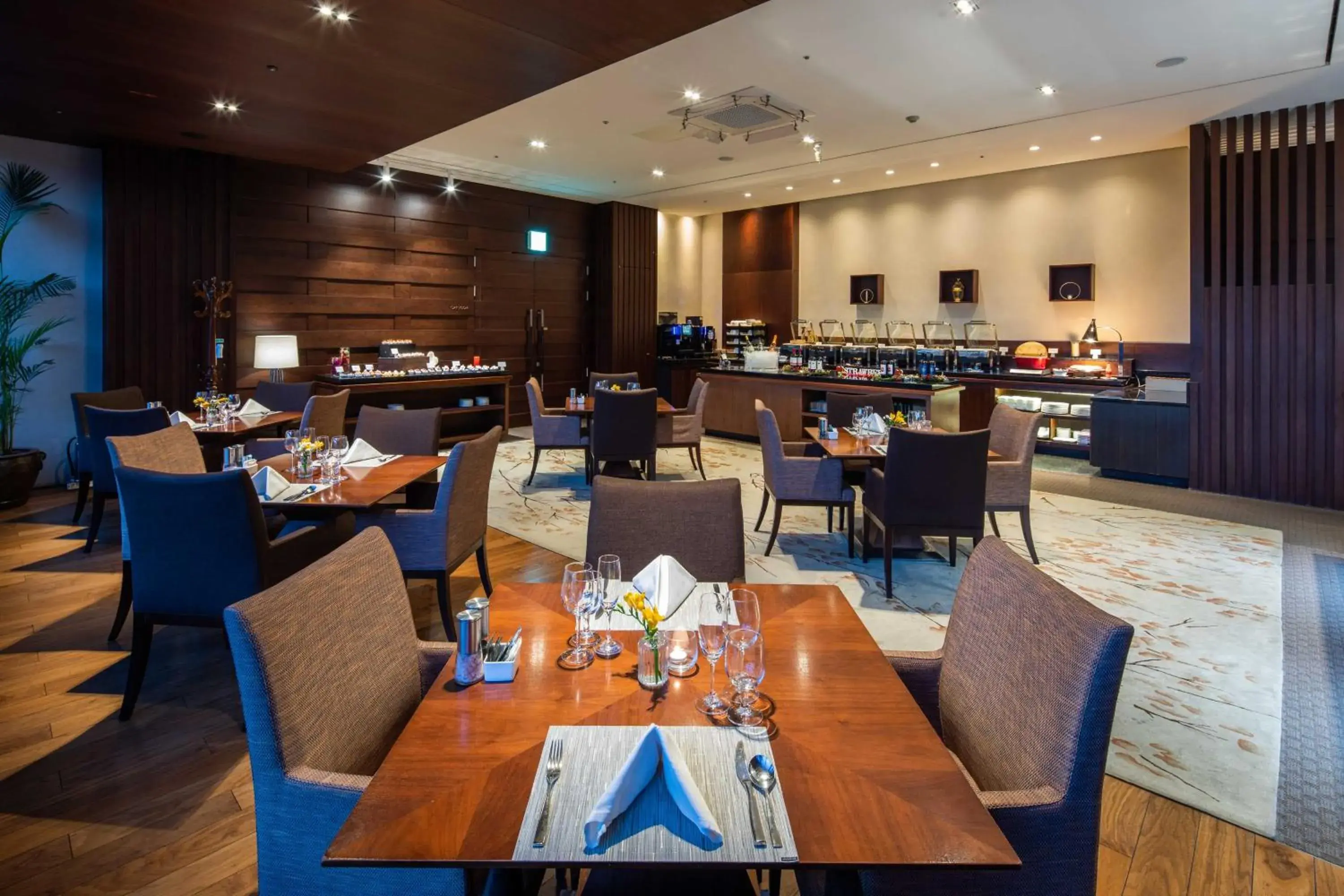 Restaurant/places to eat in Oakwood Premier Coex Center Seoul Restaurant/places to eat in Oakwood Premier Coex Center Seoul