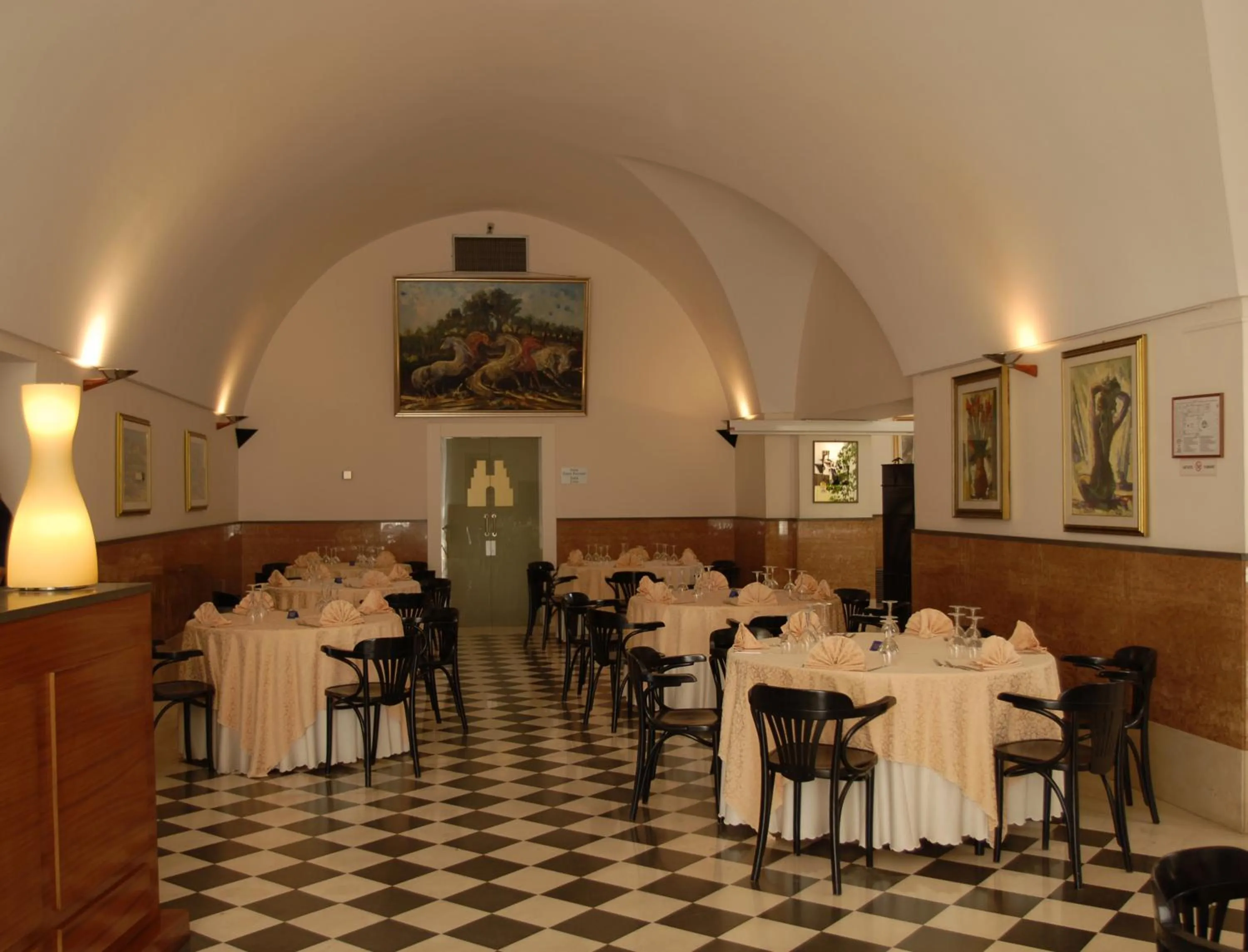 Restaurant/places to eat in Hotel Vecchio Mulino
