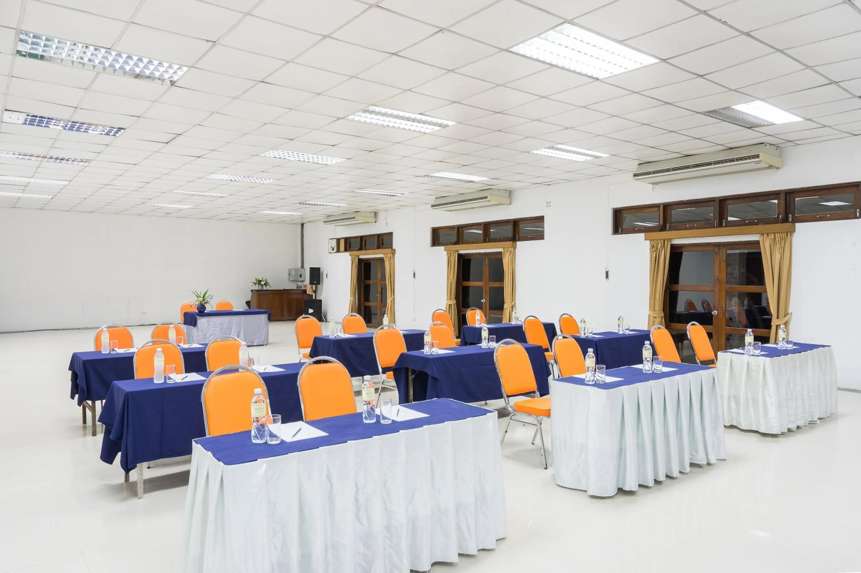 Meeting/conference room in Home Phutoey River Kwai Hotspring & Nature Resort