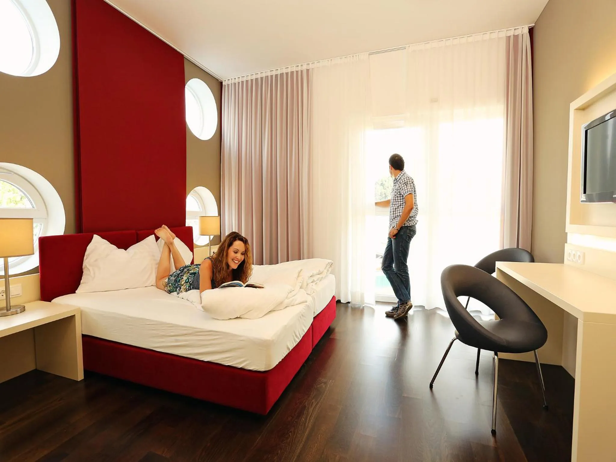 Bedroom, Bed in Hotel Royal X