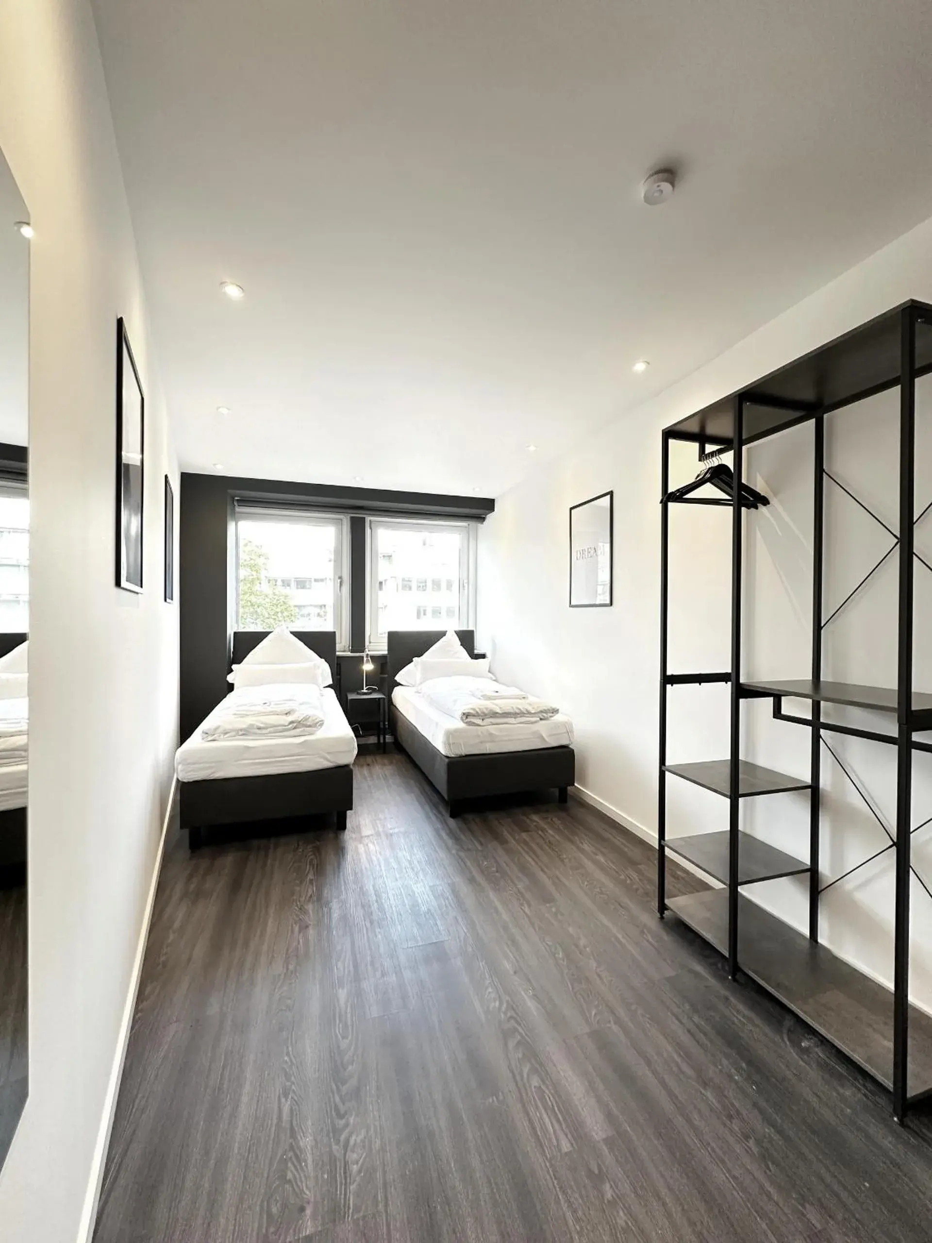 Twin Room with Shared Bathroom in BLK Hostel Twin Room with Shared Bathroom in BLK Hostel