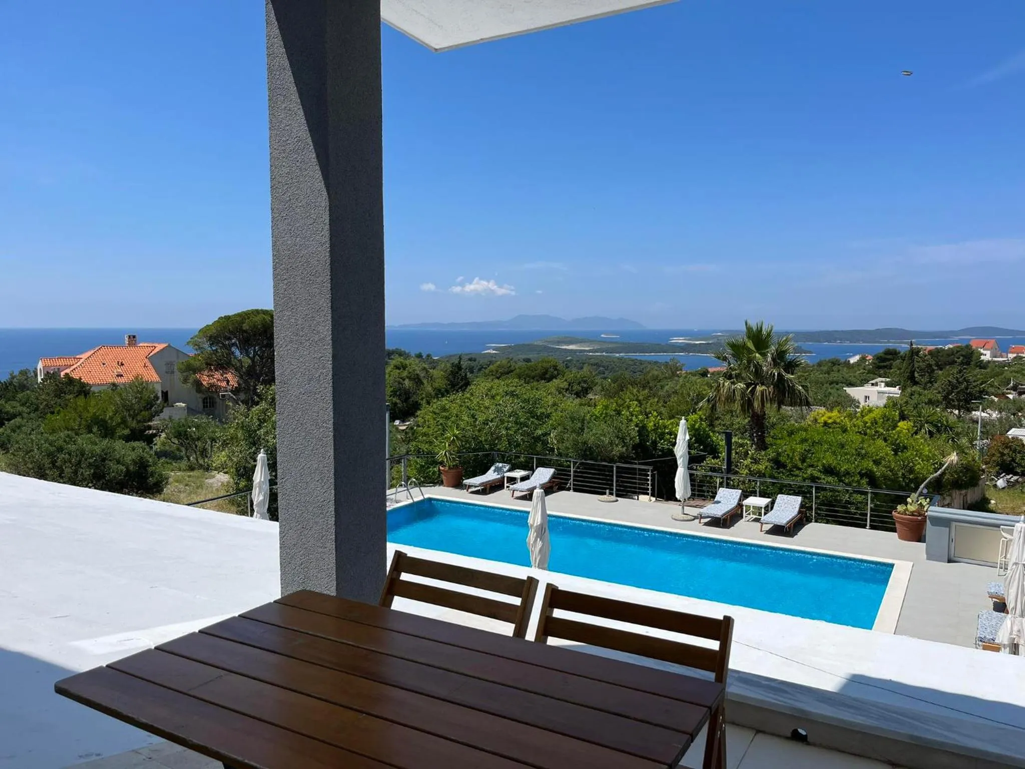 Balcony/Terrace in Dela