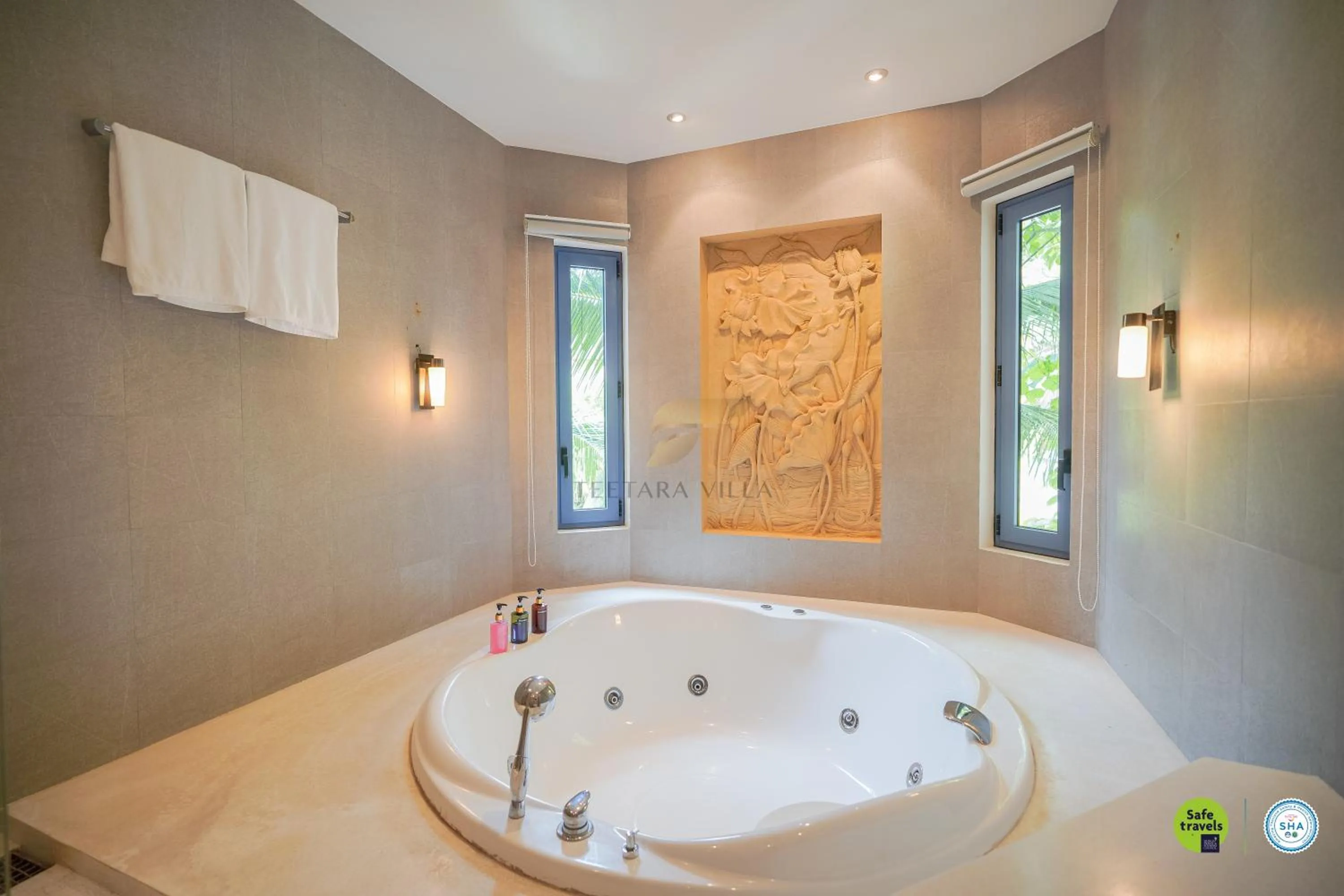 Hot Tub in Teetara Villa Patong