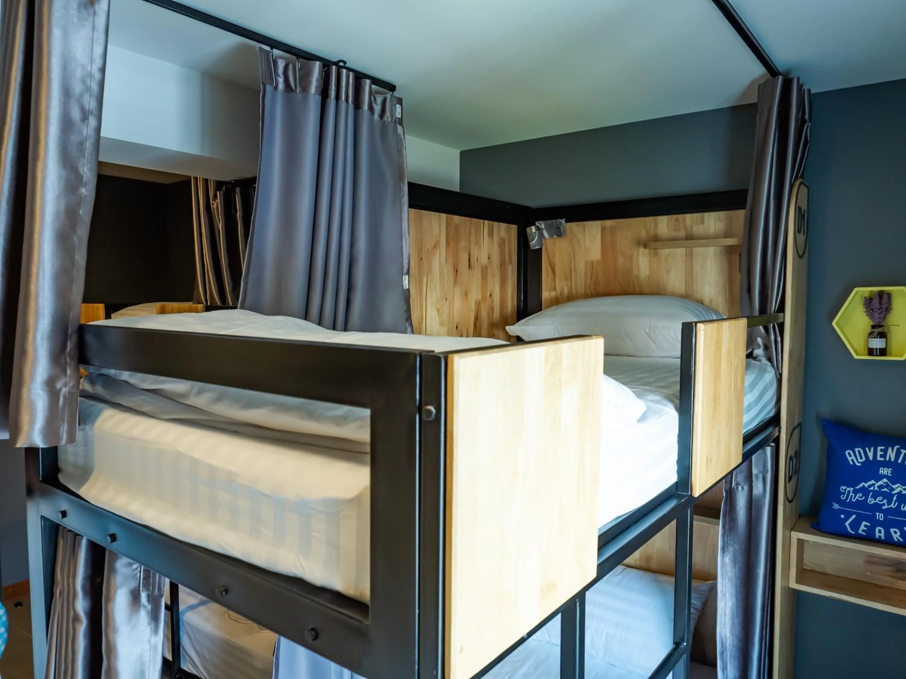 Photo of the whole room, Bed in Ray Hostel