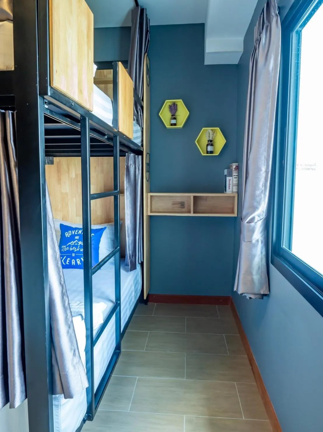 Photo of the whole room, Bed in Ray Hostel