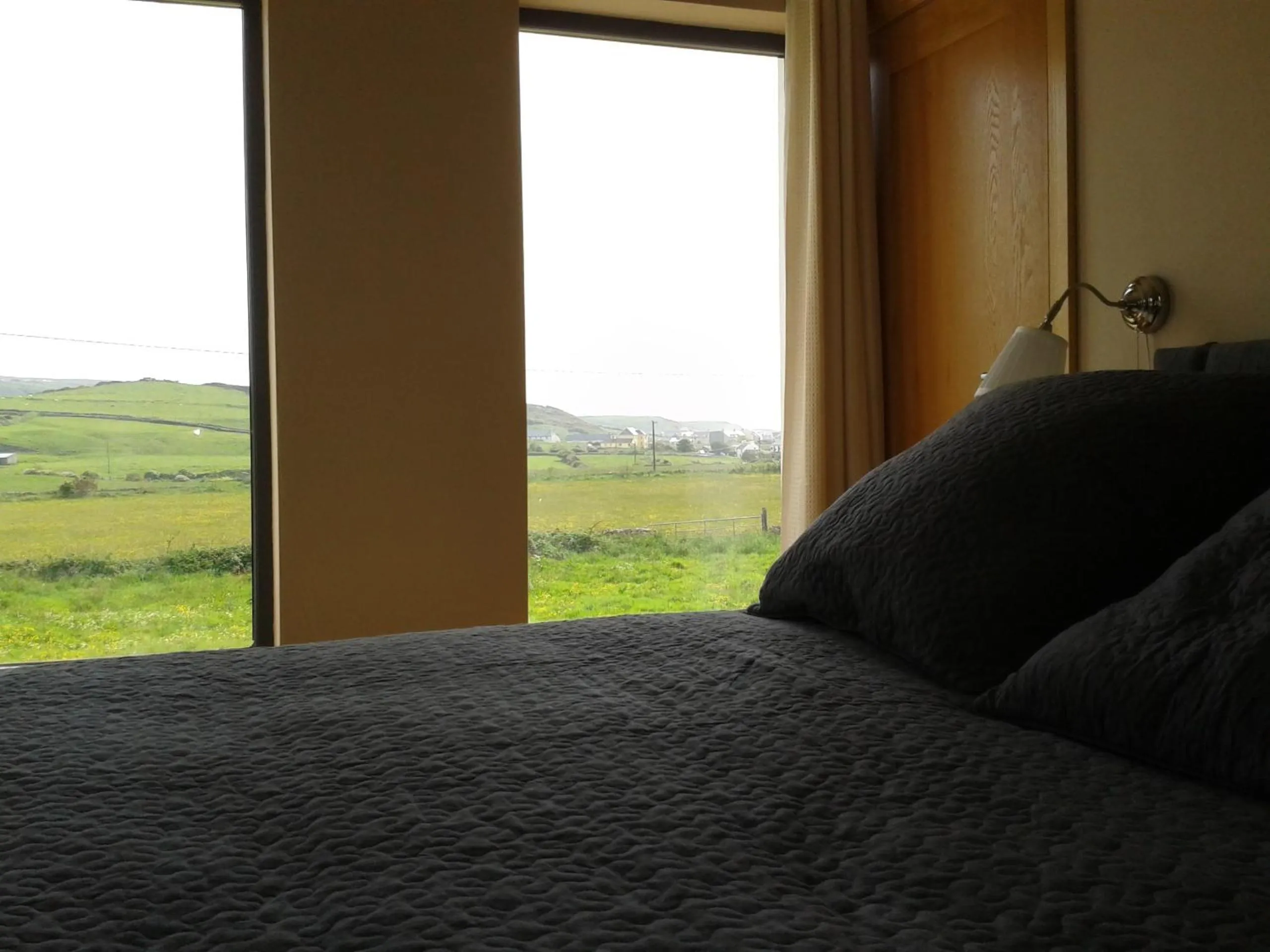 Day, Bed in Blackberry Lodge Accommodation