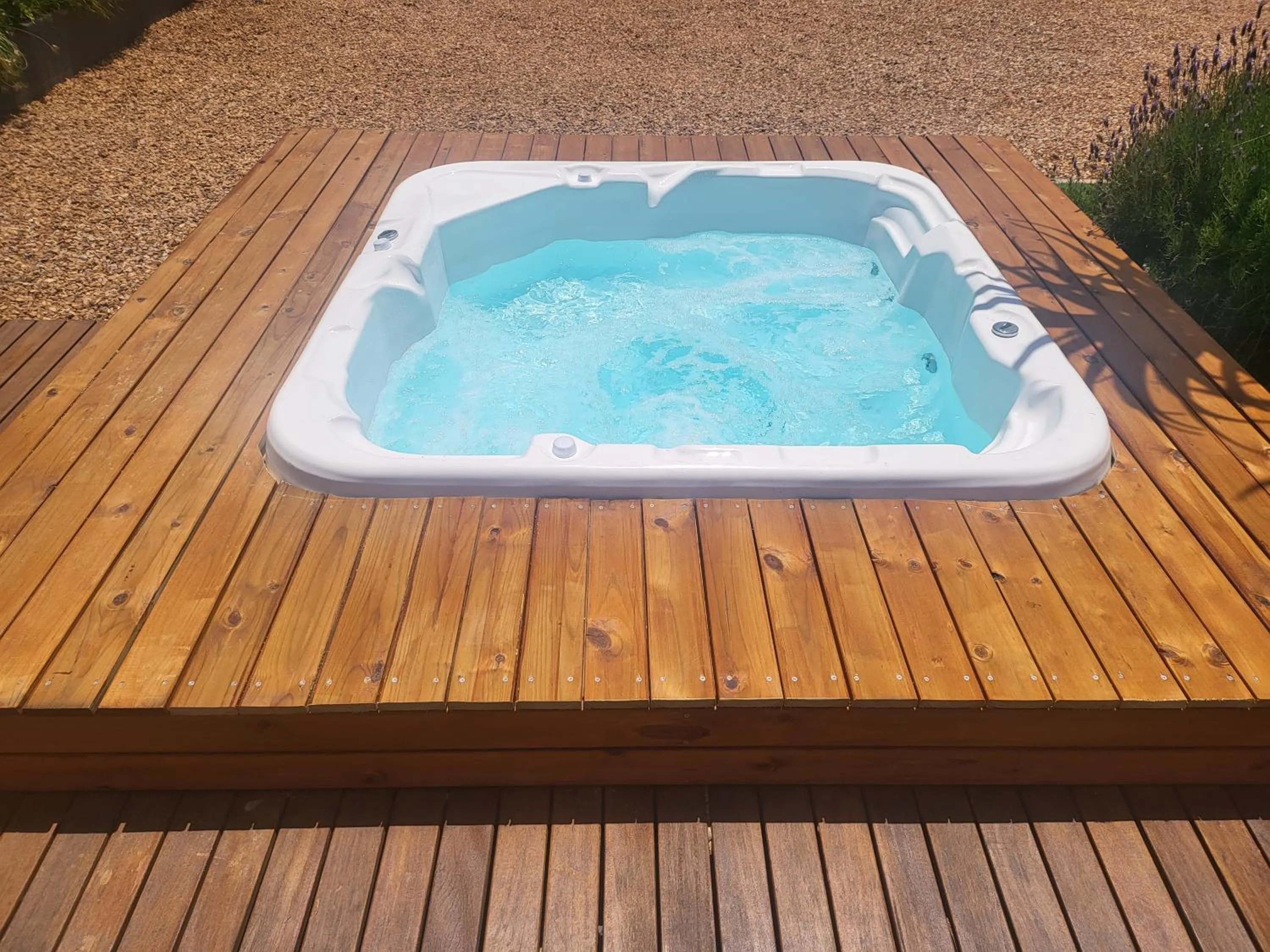 Hot Tub in Nova Boutique Hotel and Spa