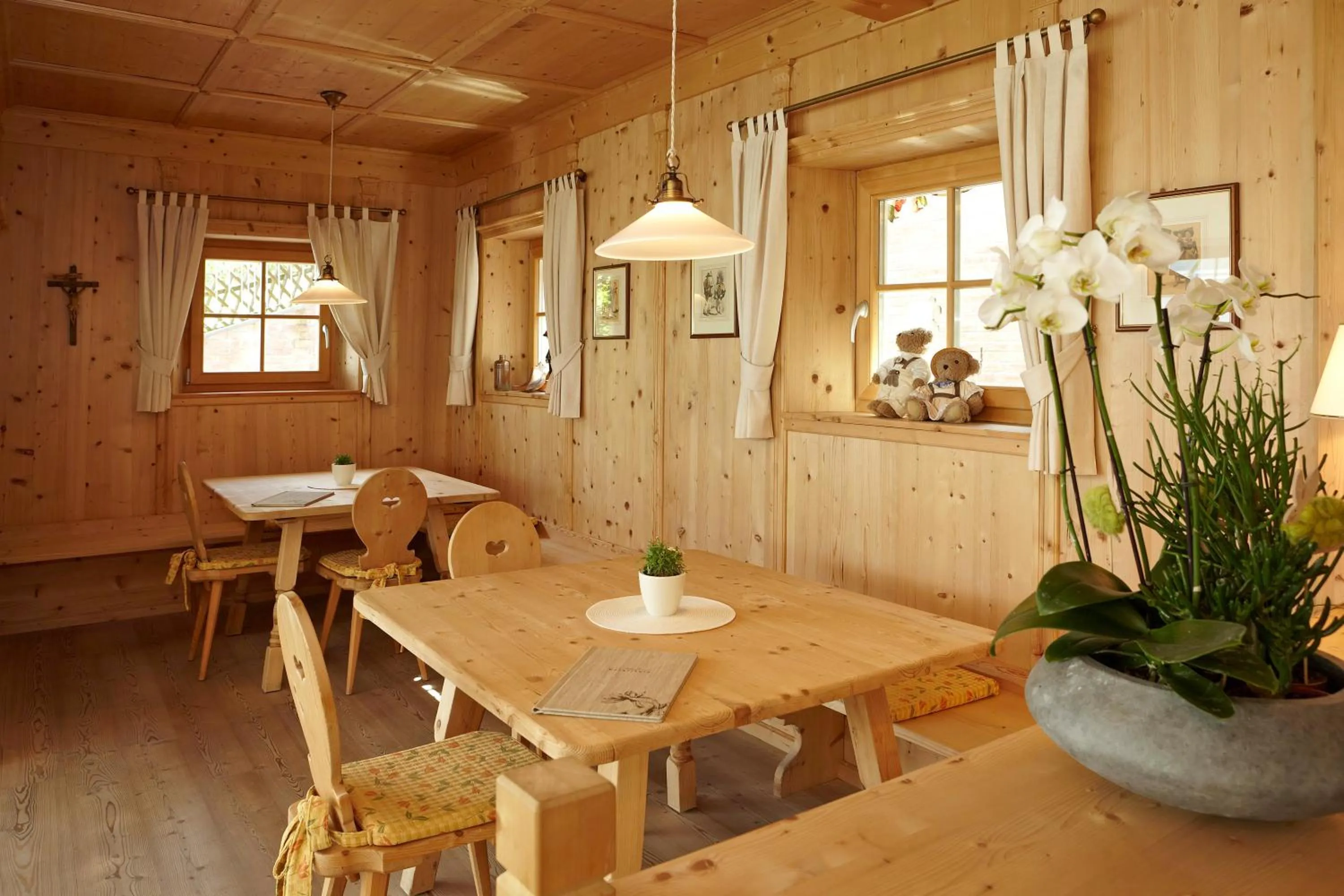 Restaurant/places to eat in Apparthotel Calma