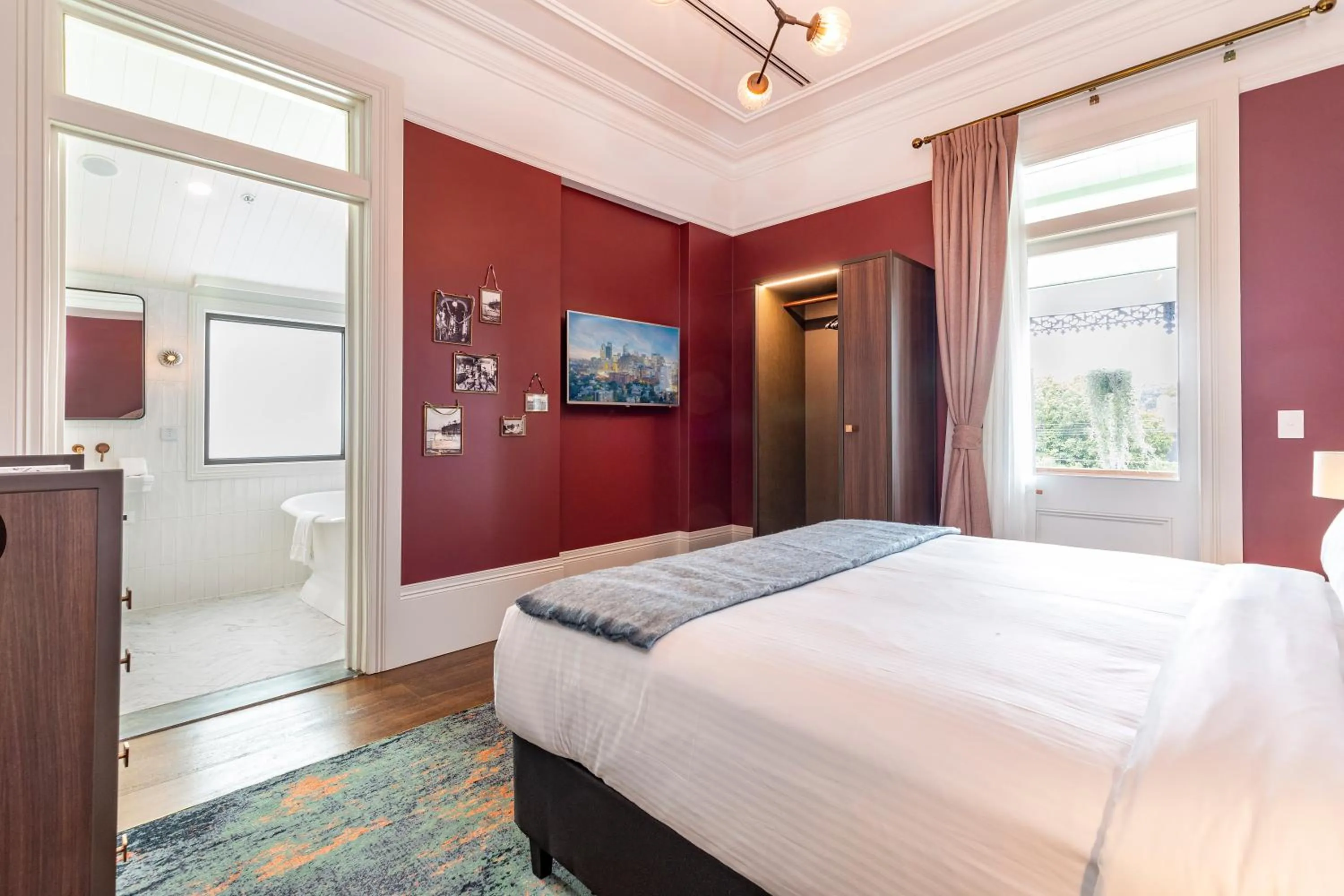 Bedroom, Bed in The Albert Mosman