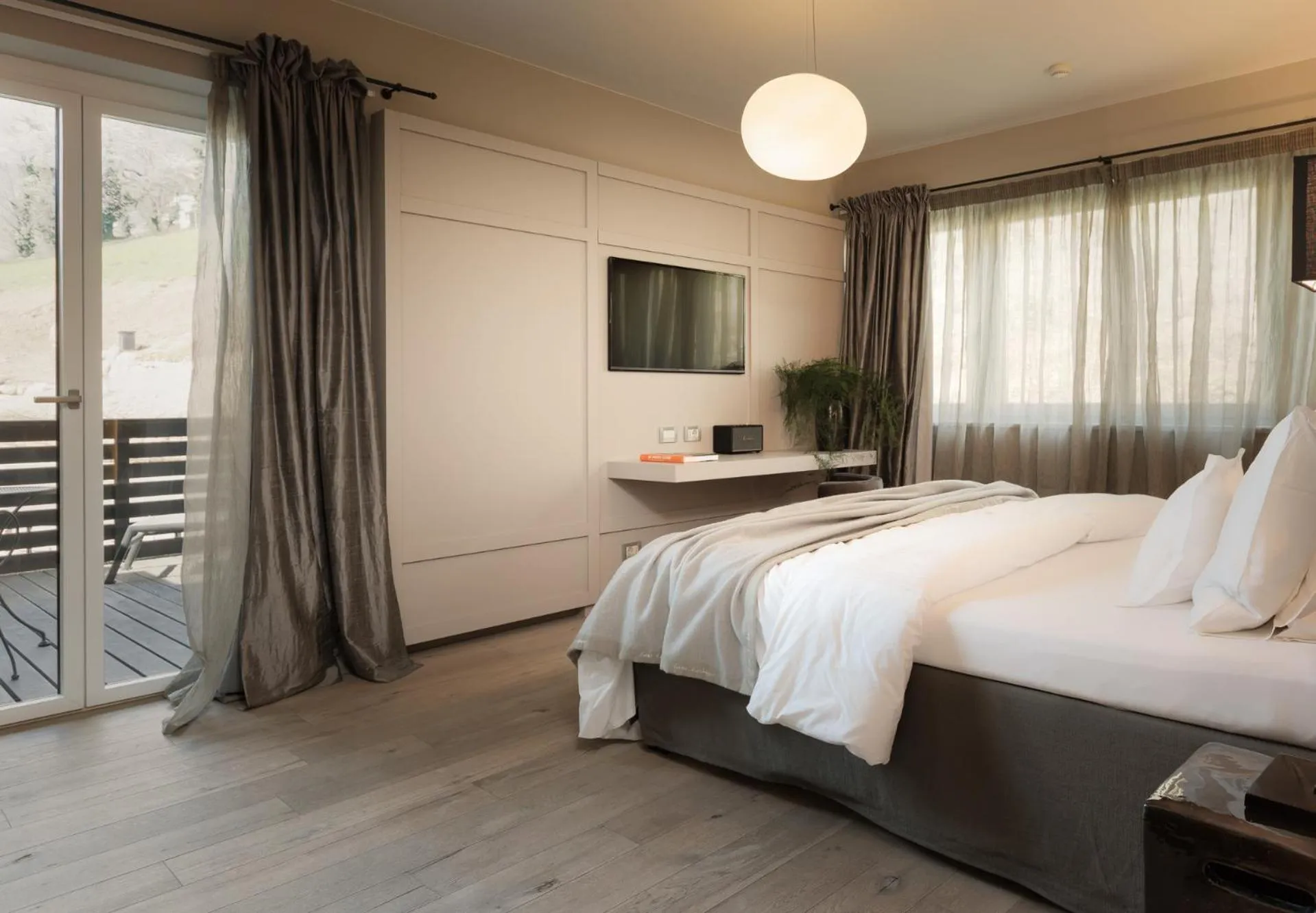 Bedroom, Bed in Hotel KÜGLERHOF