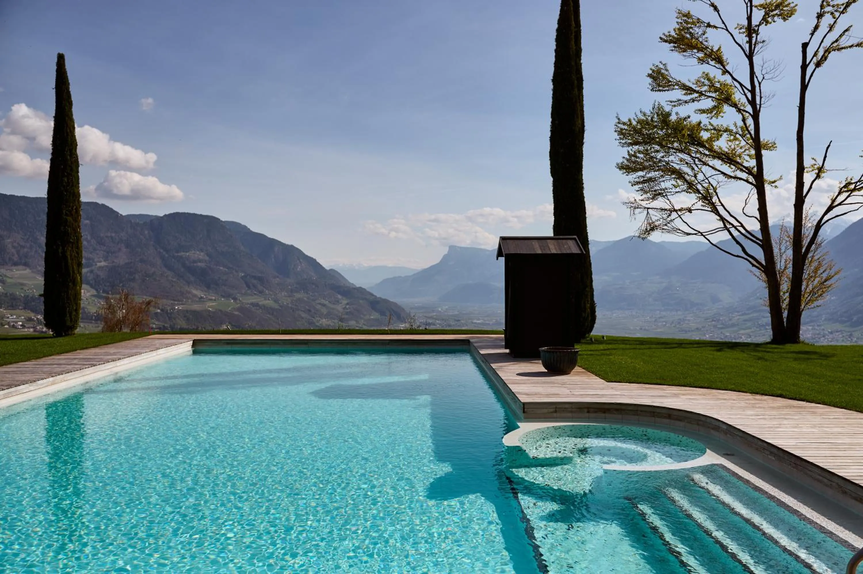 Swimming pool in Hotel KÜGLERHOF