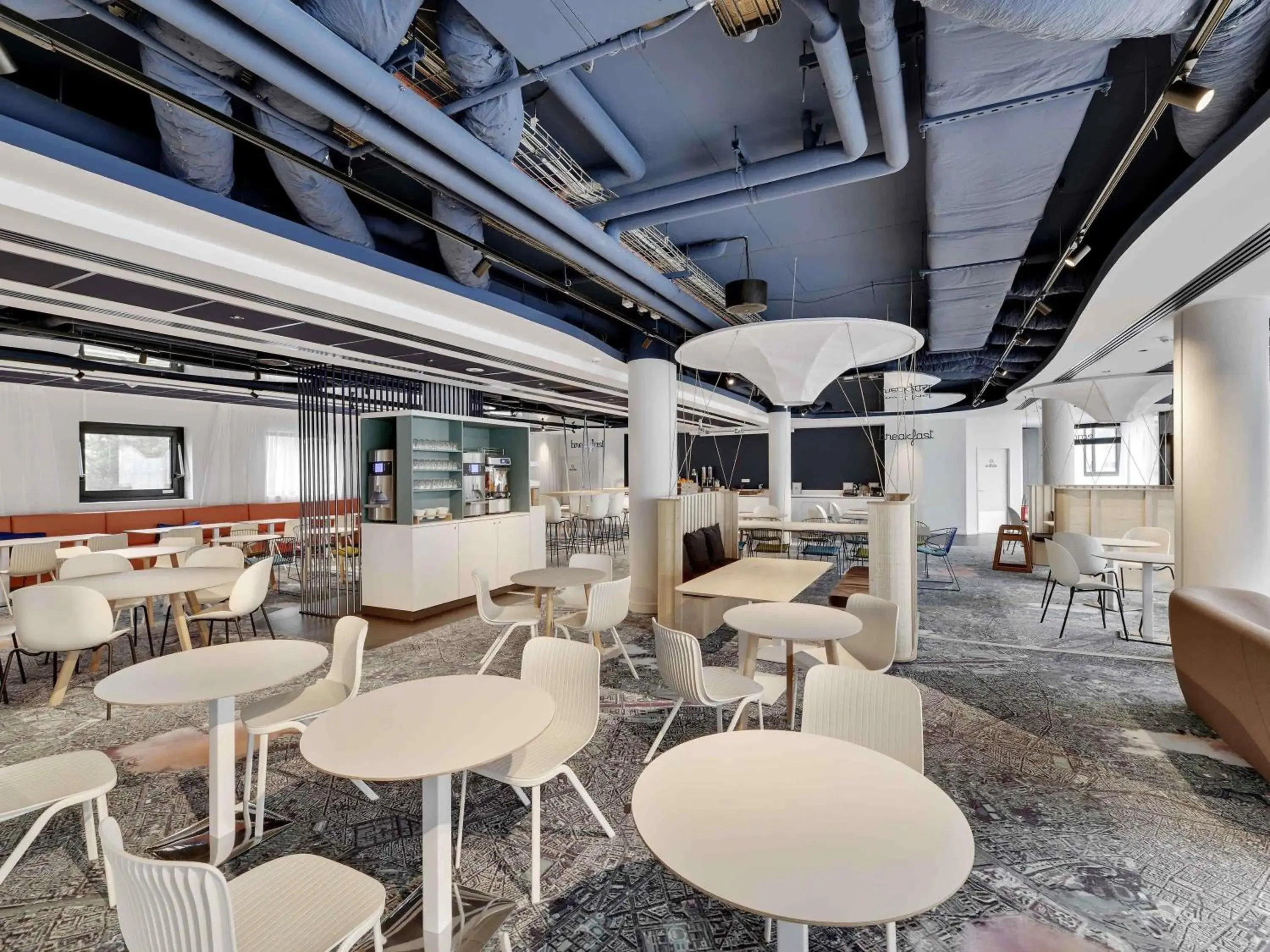 Property building in ibis Styles Paris Orly Airport Property building in ibis Styles Paris Orly Airport