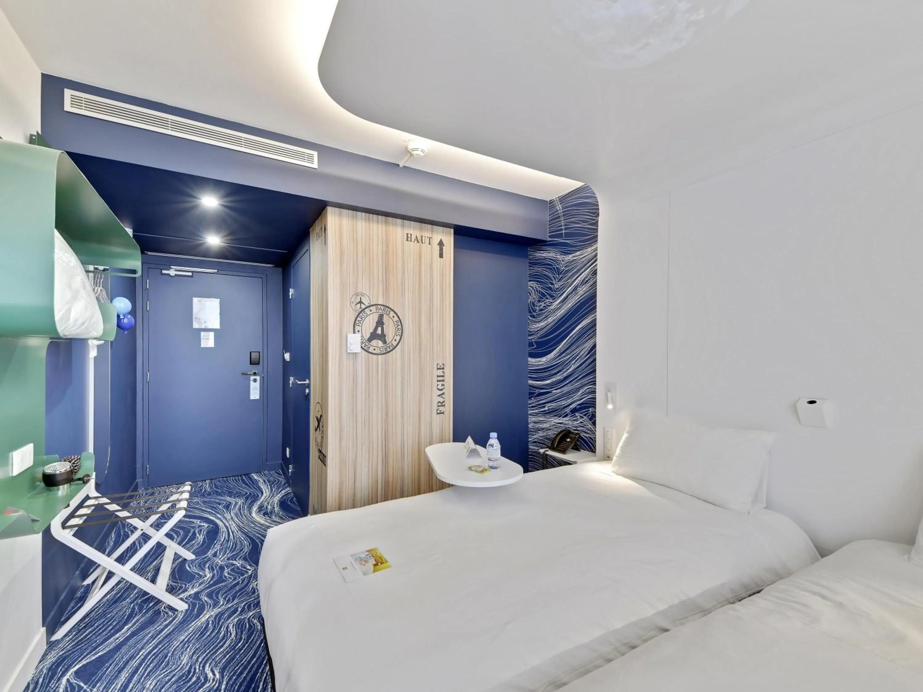 Bedroom, Bed in ibis Styles Paris Orly Airport