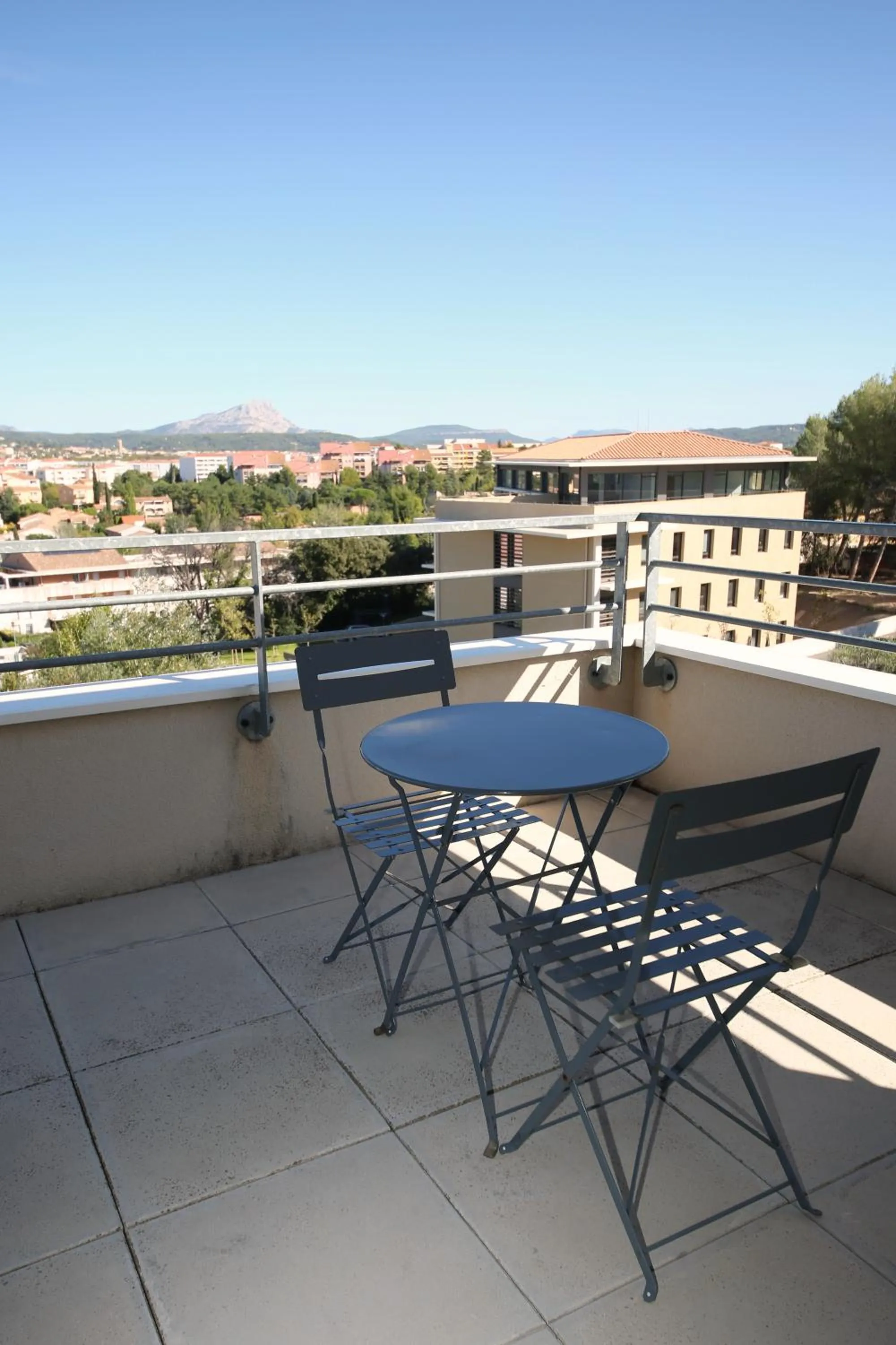 Patio in Résidence Les Académies Aixoise