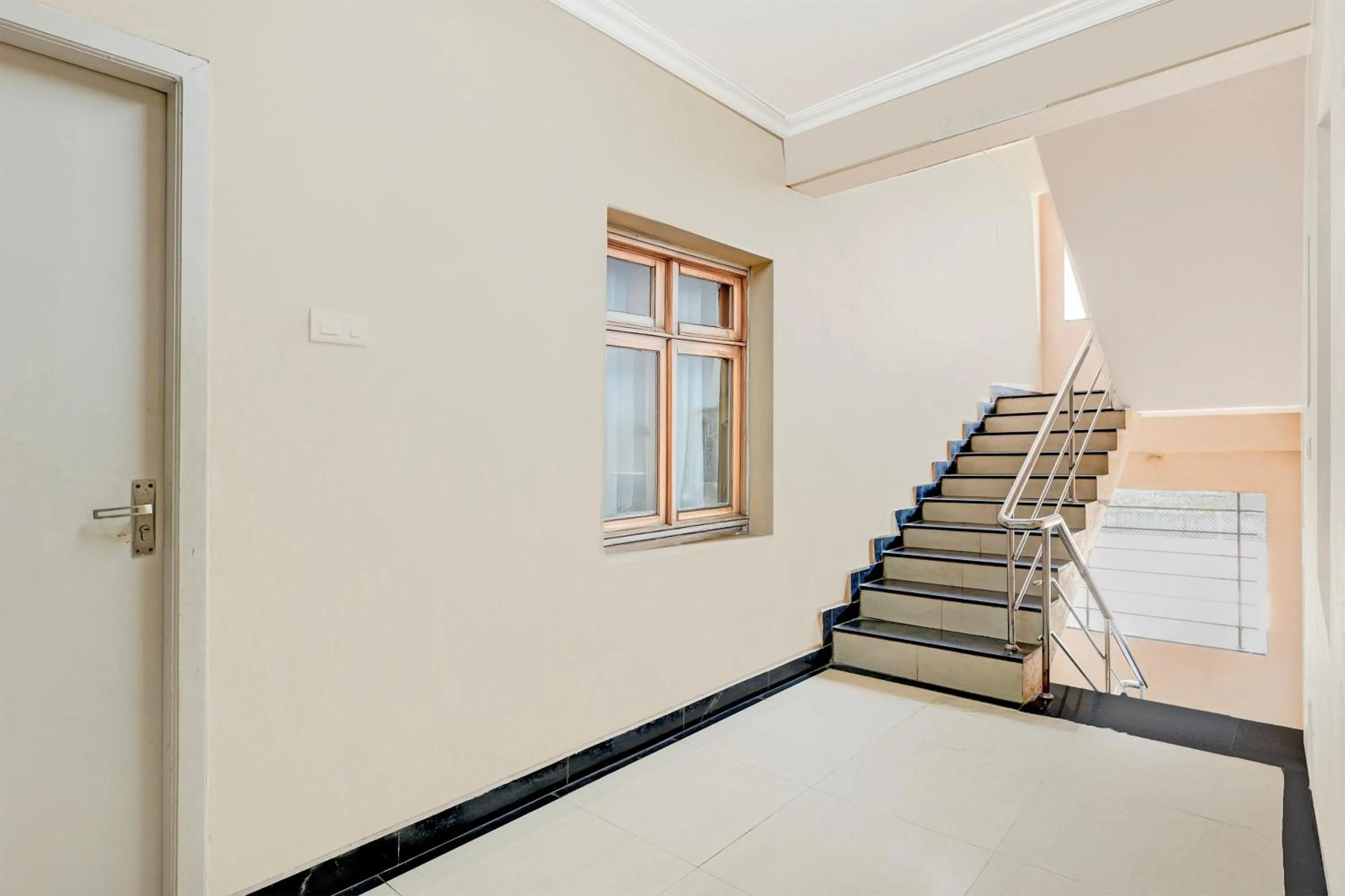 Super Collection O Bhanugudi Junction Kakinada Formerly Stay Inn Luxury