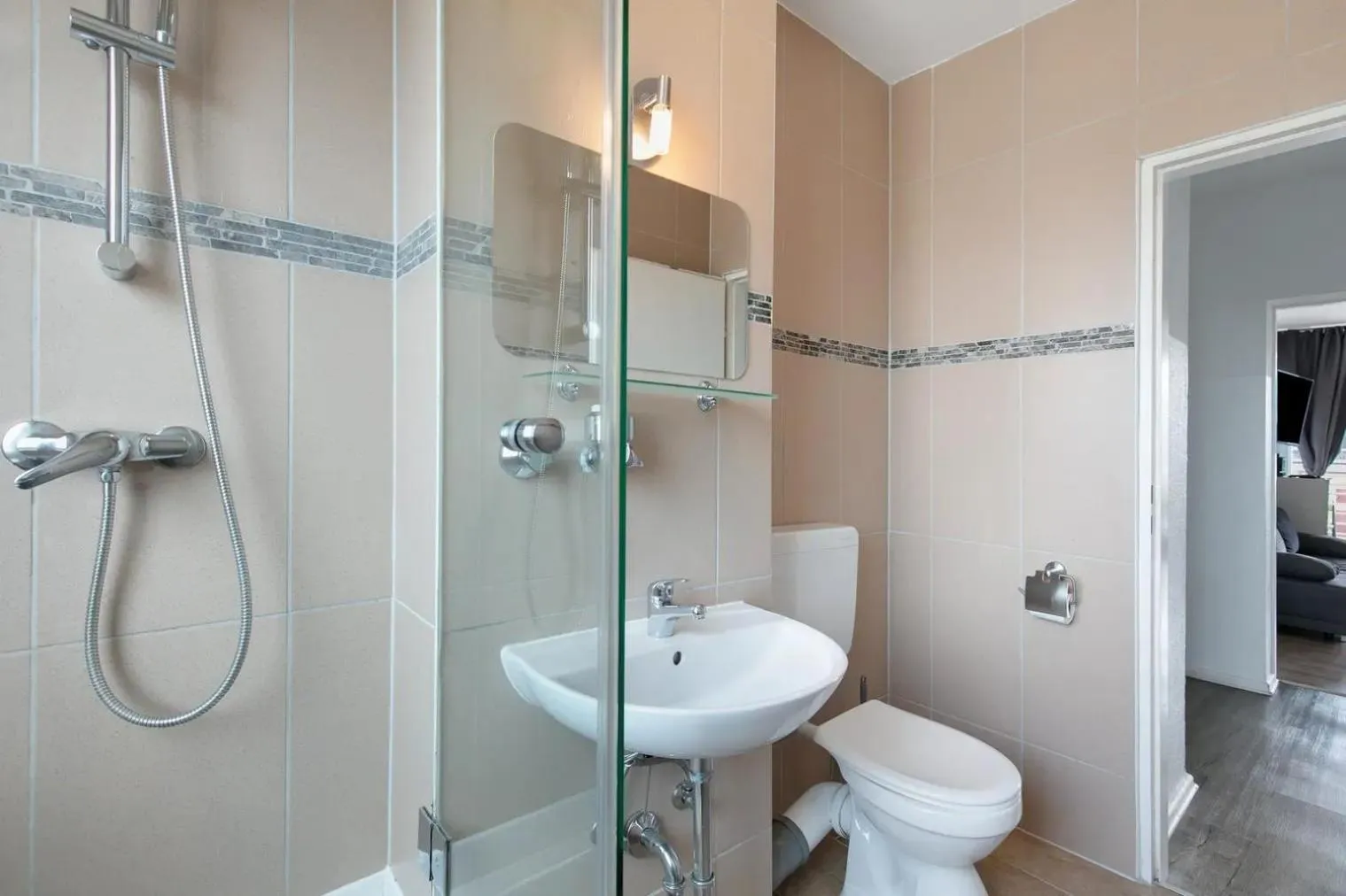 Shower in Apartments Schöneberg