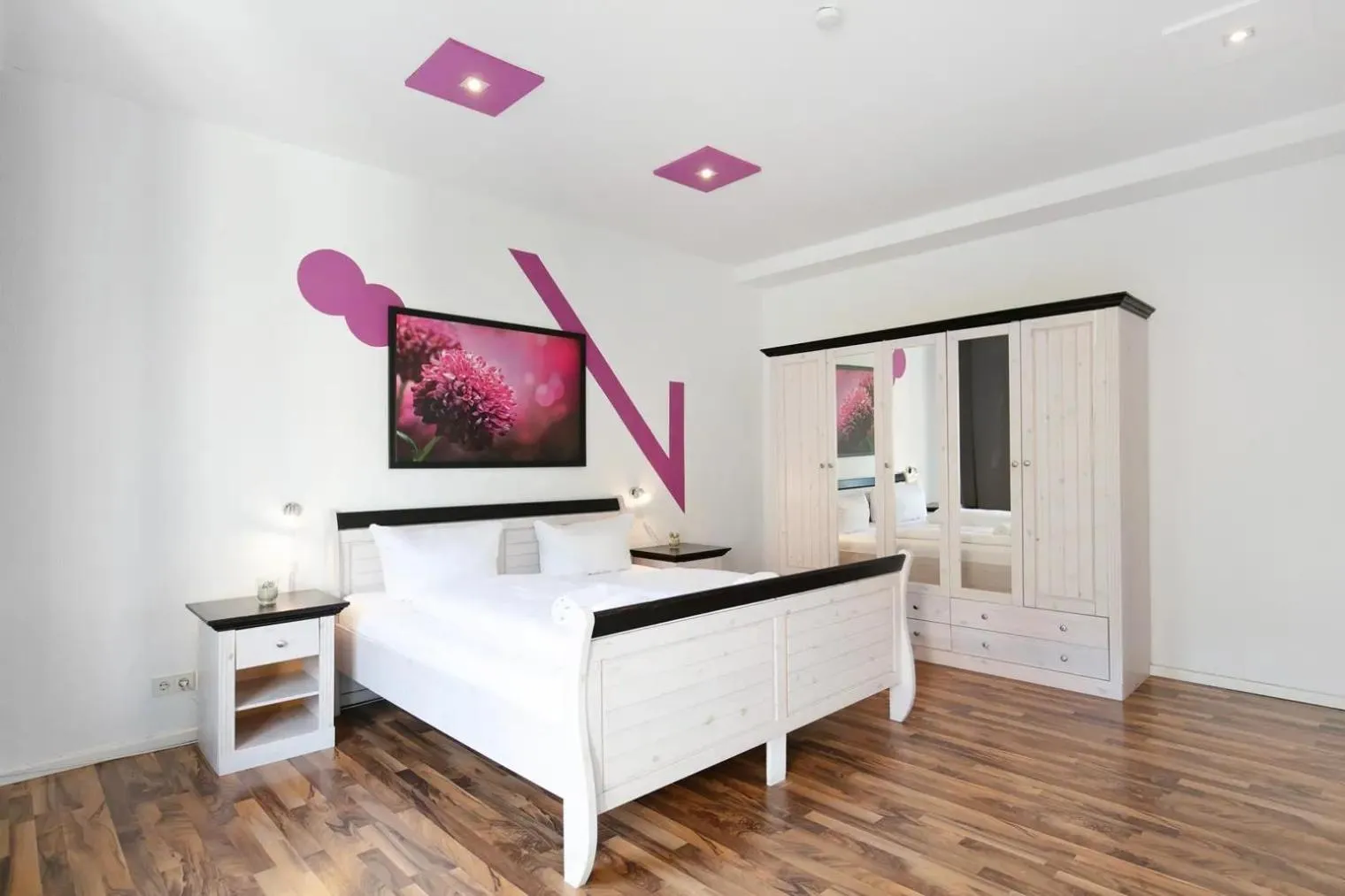 Bed in Apartments Schöneberg