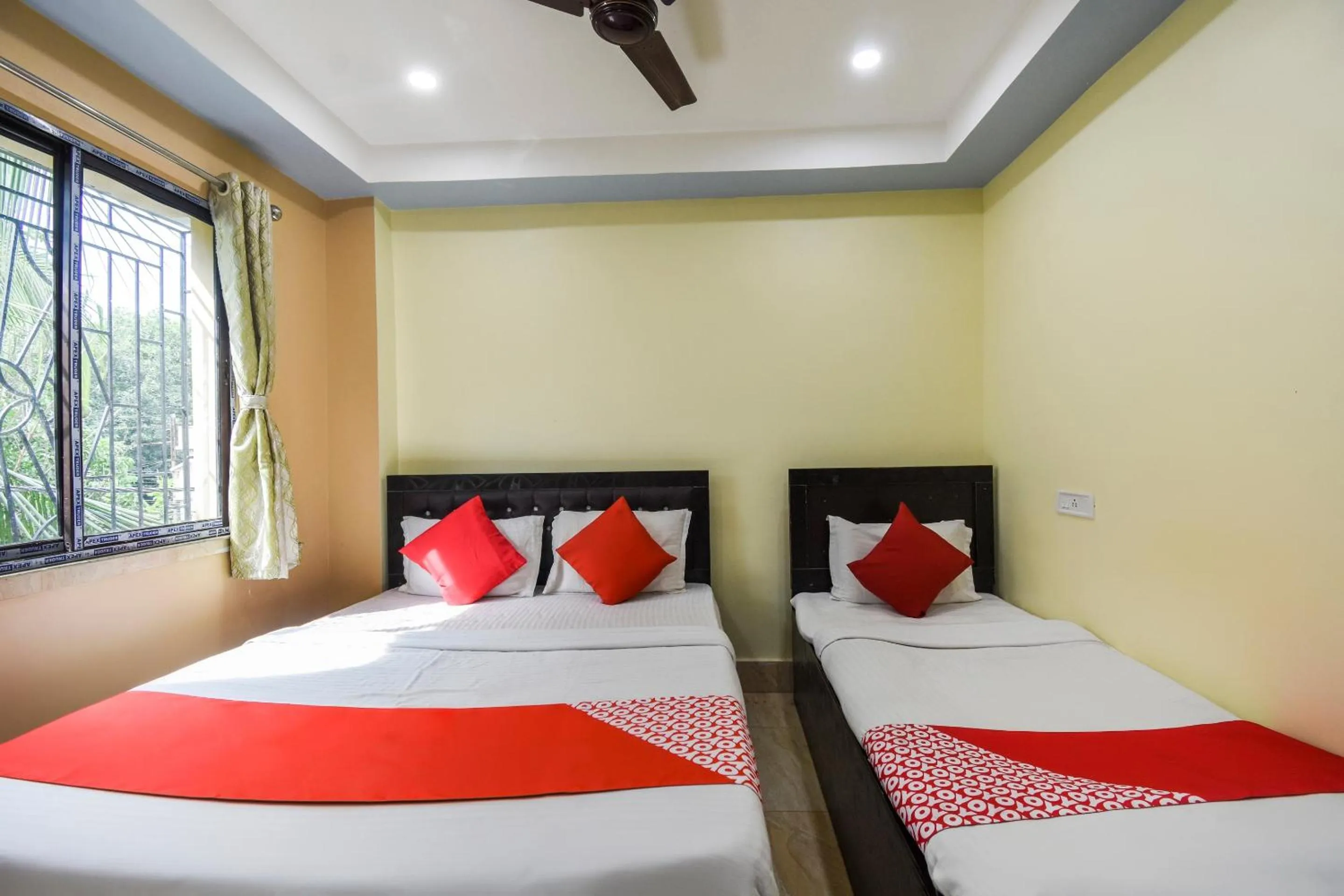 Bedroom, Bed in Hotel O Galaxy