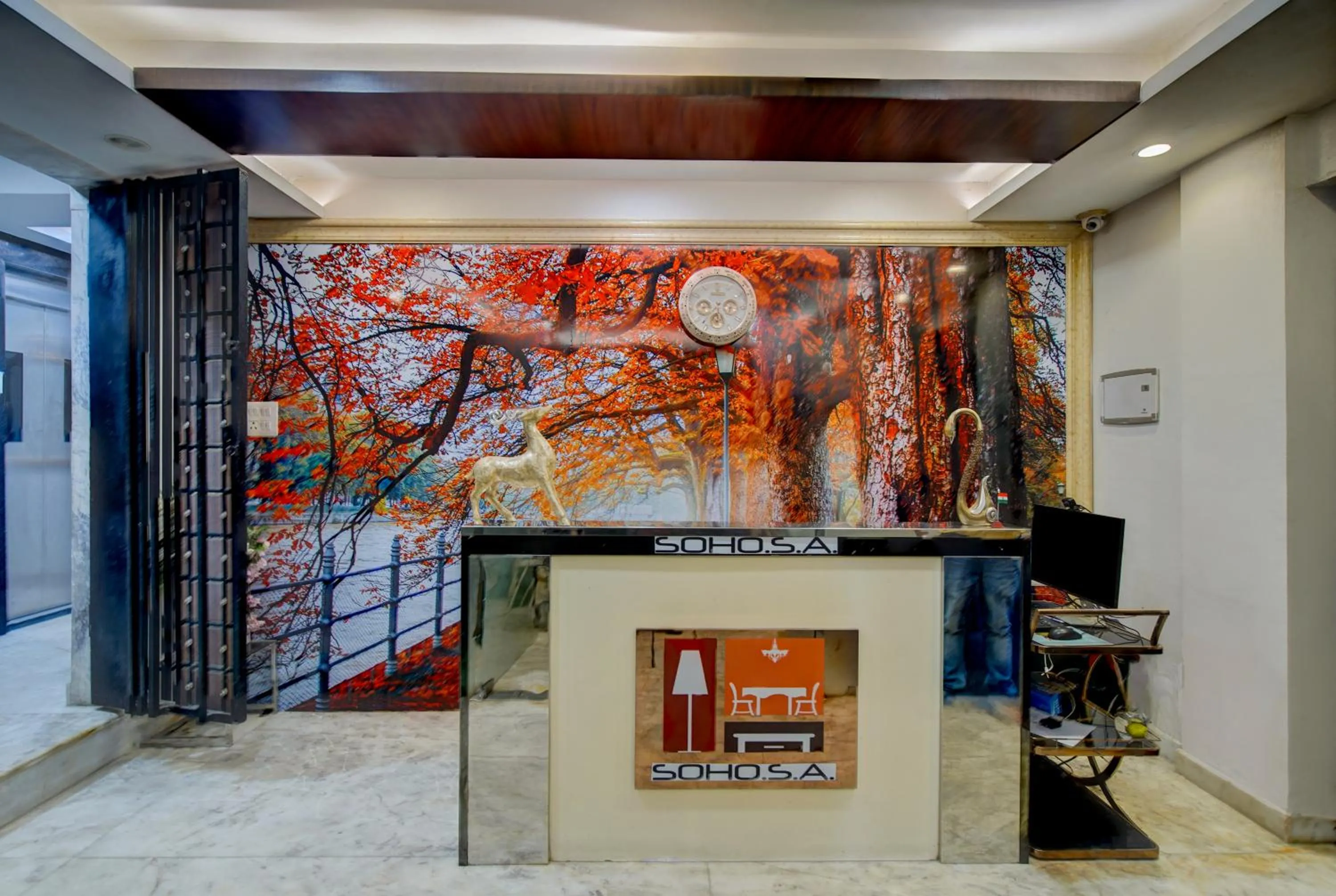 Lobby or reception in Treebo Soho Newtown Near New Town Bus Stand