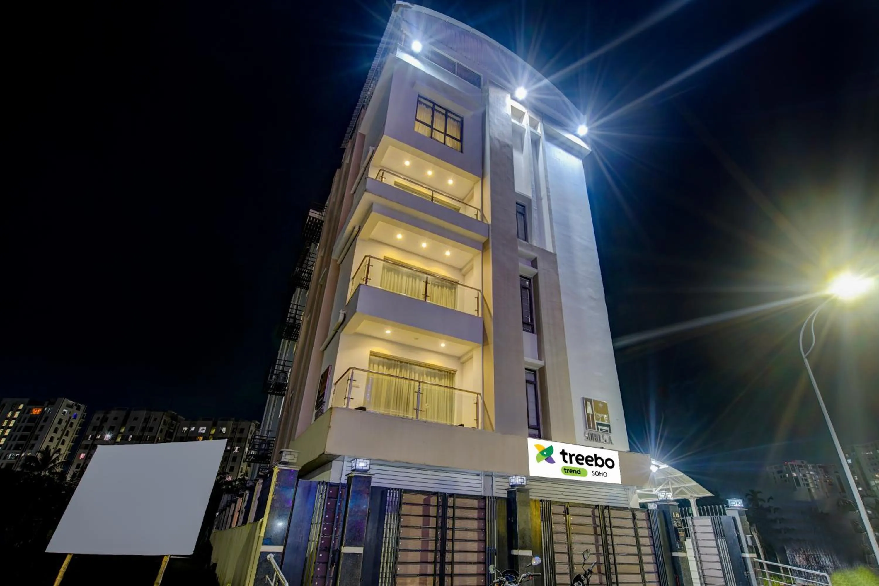 Property building in Treebo Soho Newtown Near New Town Bus Stand