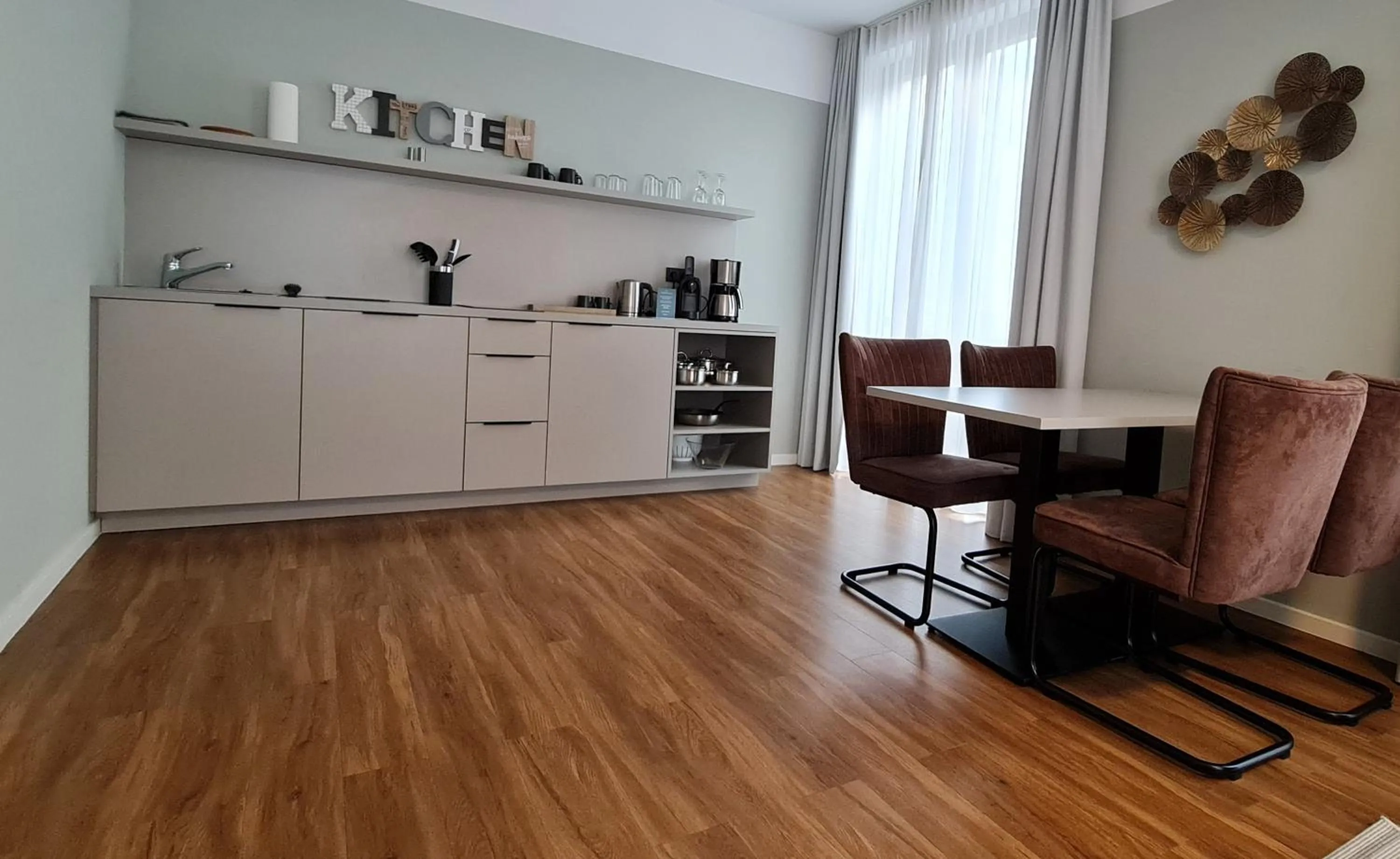 Kitchen or kitchenette in Velotel Bad Saarow