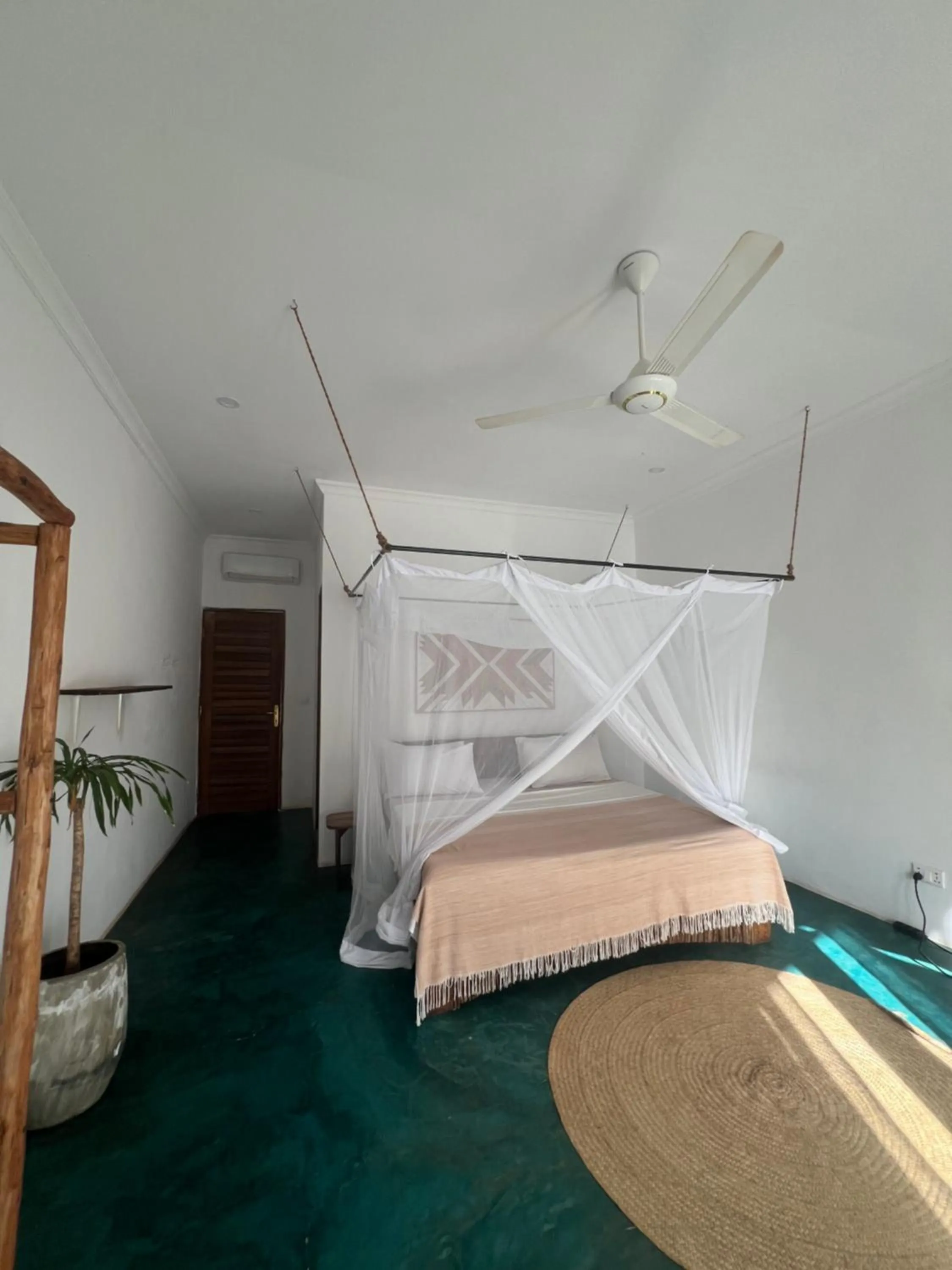 Bed in Siri Beach Lodge