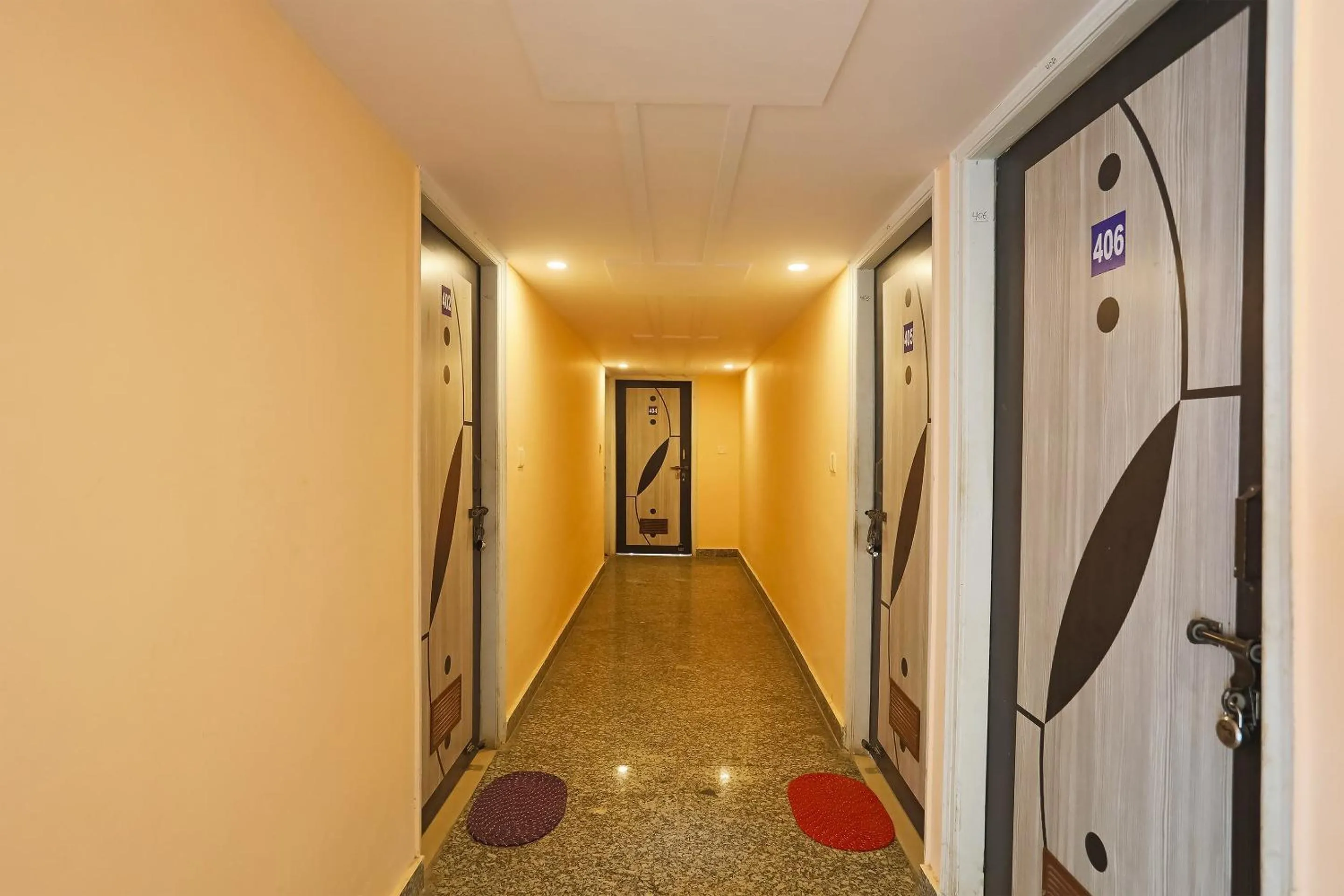 Lobby or reception in Hotel O M.M. Paradise & PG