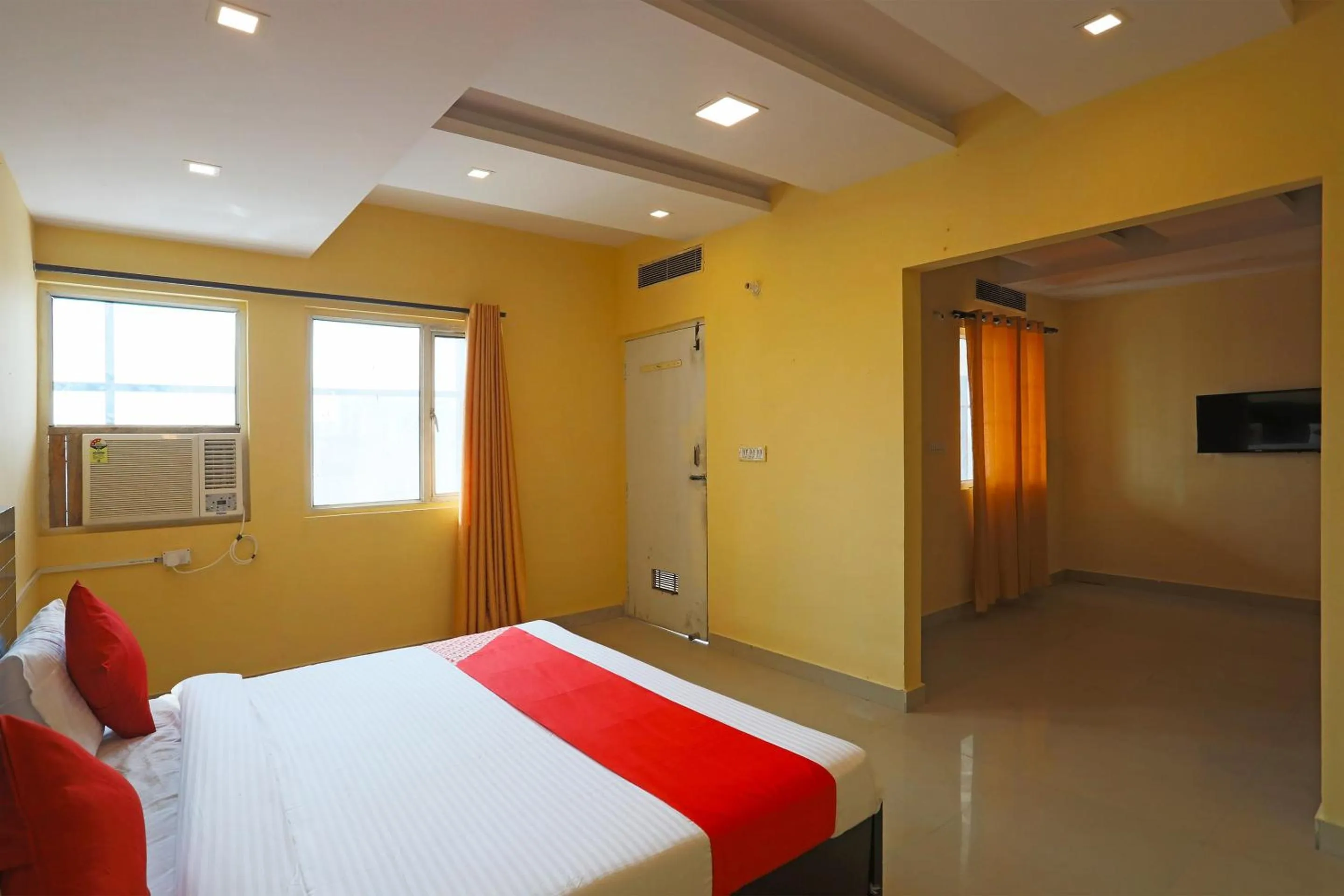 Bedroom, Bed in Hotel O M.M. Paradise & PG