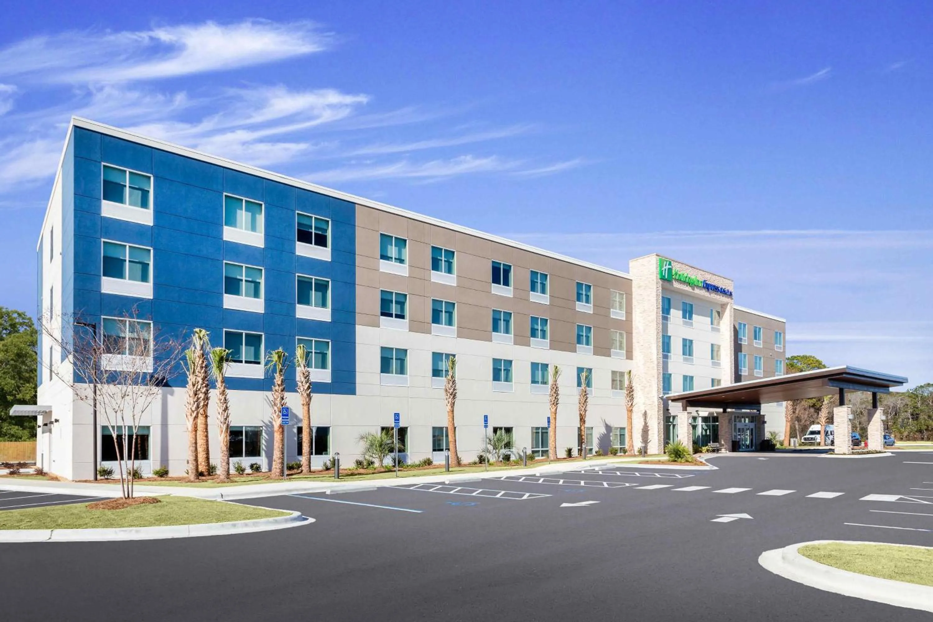 Property building in Holiday Inn Express & Suites Niceville - Eglin Area by IHG