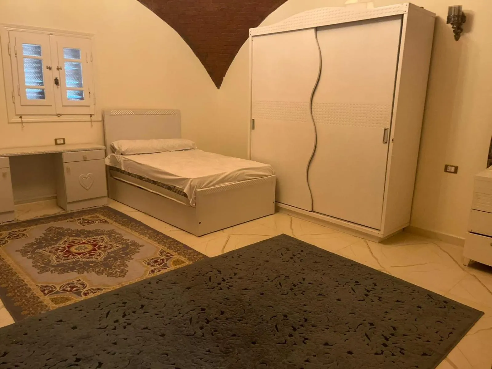 Bed in Mountain Camp Ali Khaled