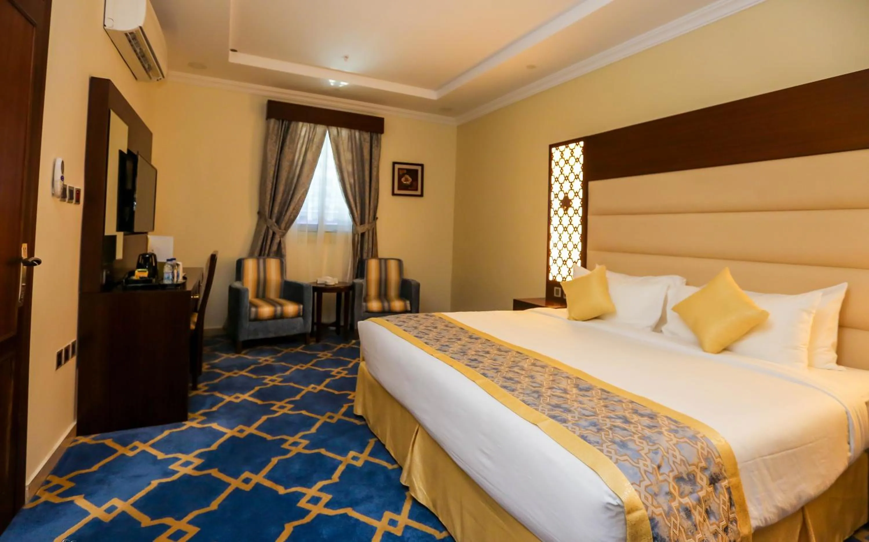 Photo of the whole room in Jeddah Oasis Hotel