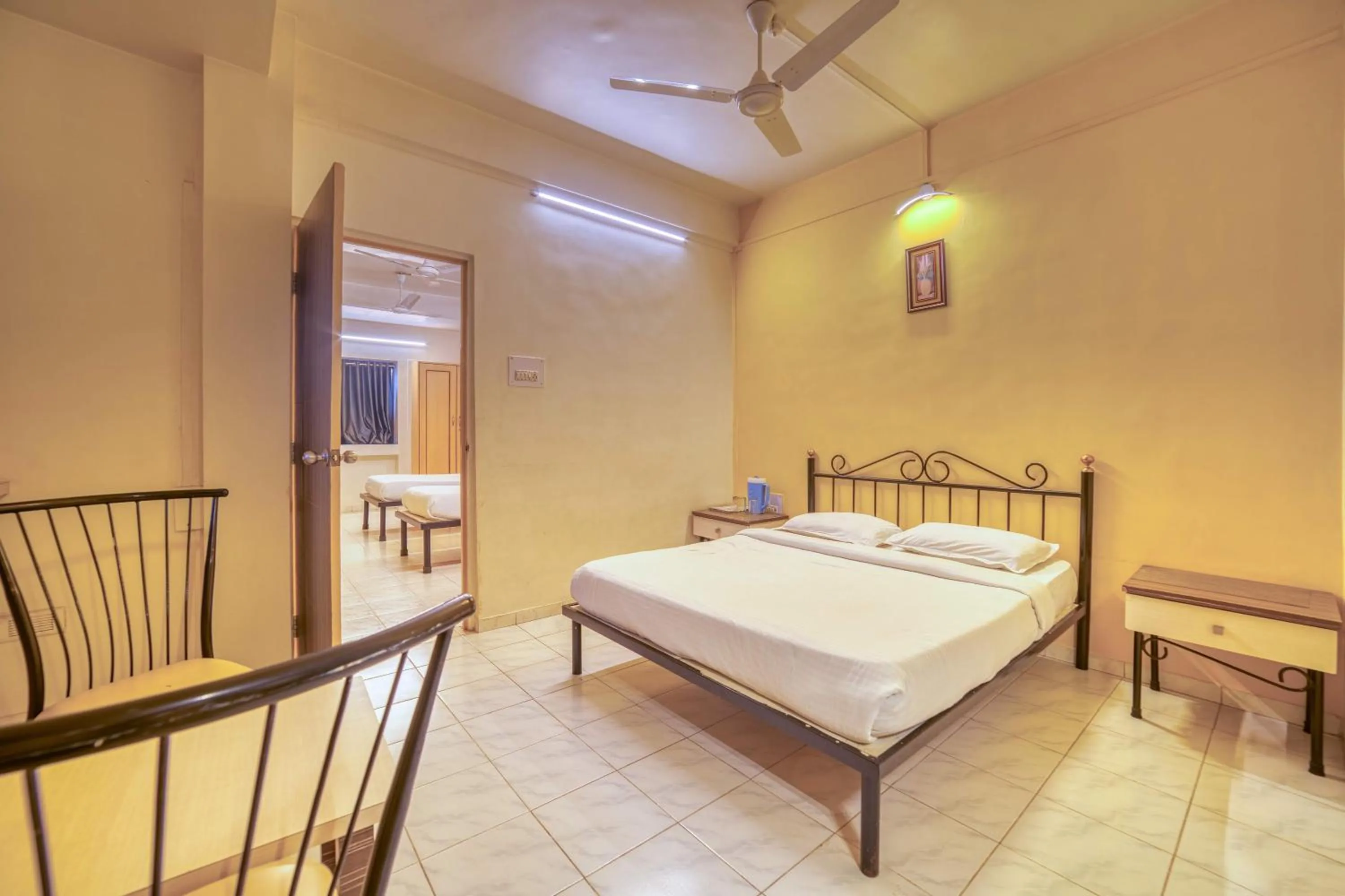 Photo of the whole room, Bed in Hotel Grand Ashwin