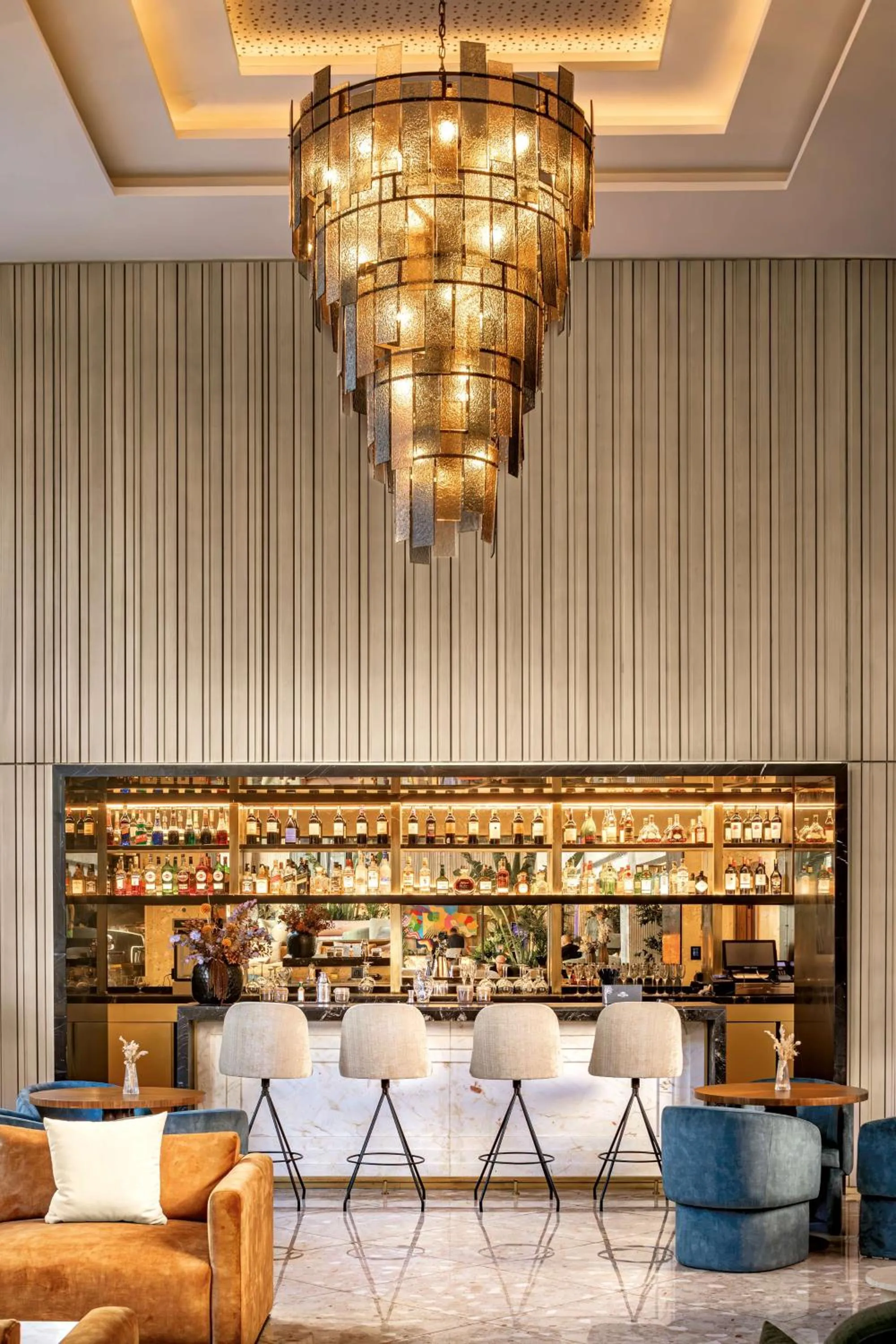 Lounge or bar in Radisson Blu Hotel Casablanca City Center