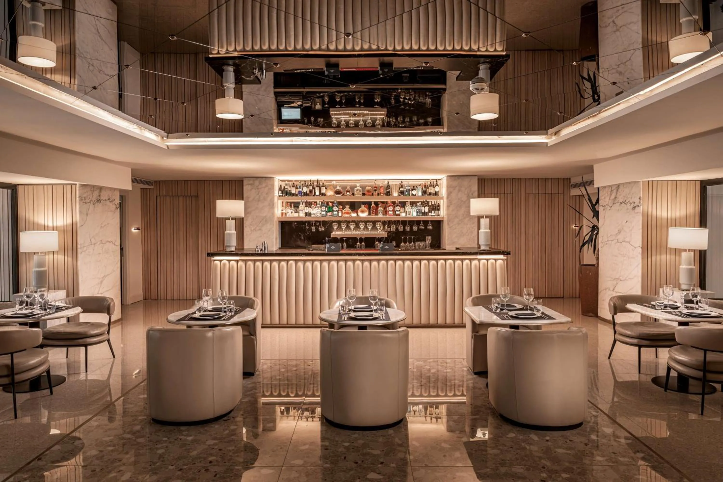 Restaurant/places to eat in Radisson Blu Hotel Casablanca City Center