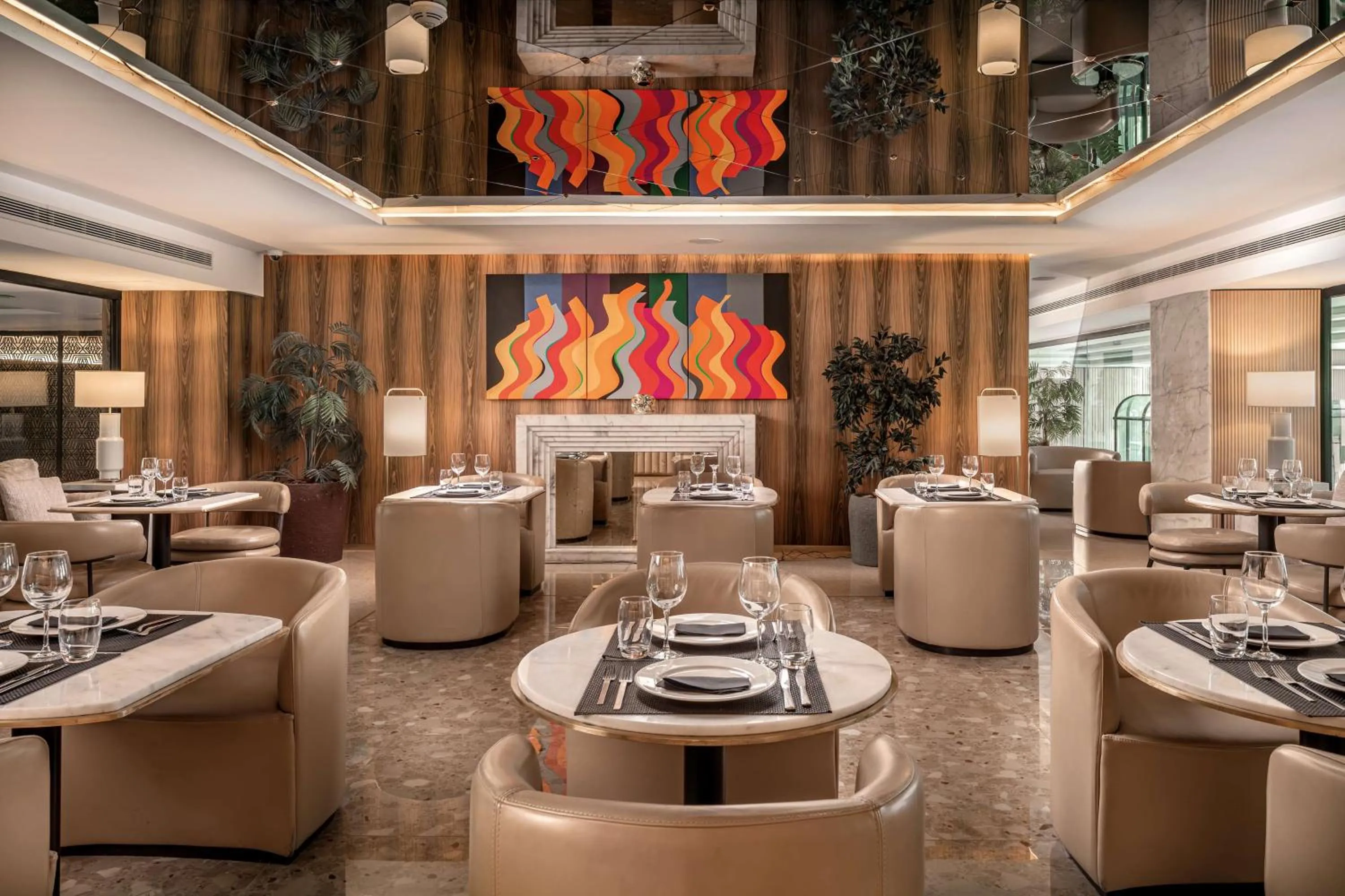 Restaurant/places to eat in Radisson Blu Hotel Casablanca City Center