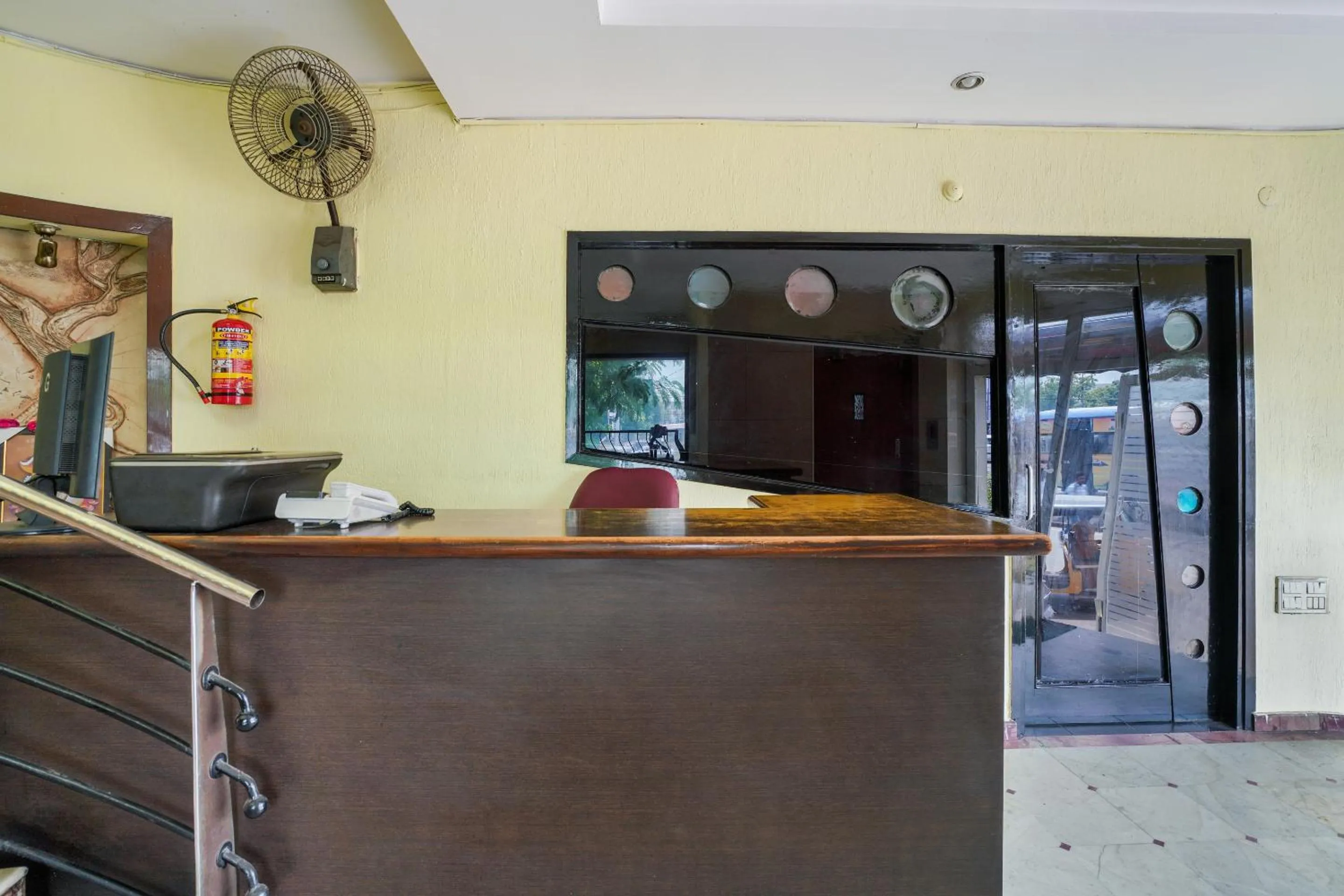 Lobby or reception in Hotel O Pariwar Inn