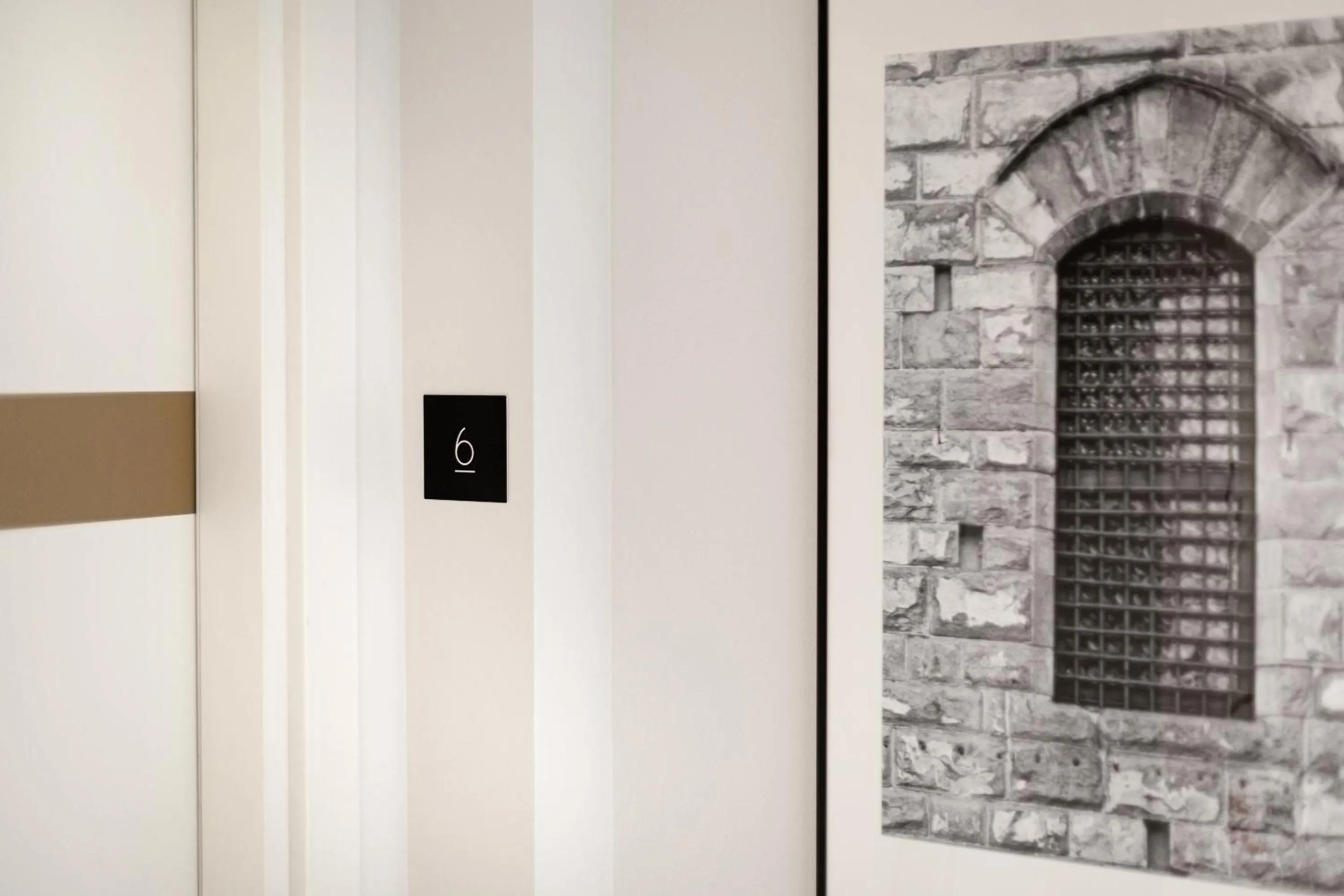 Decorative detail in Attico43 B&B