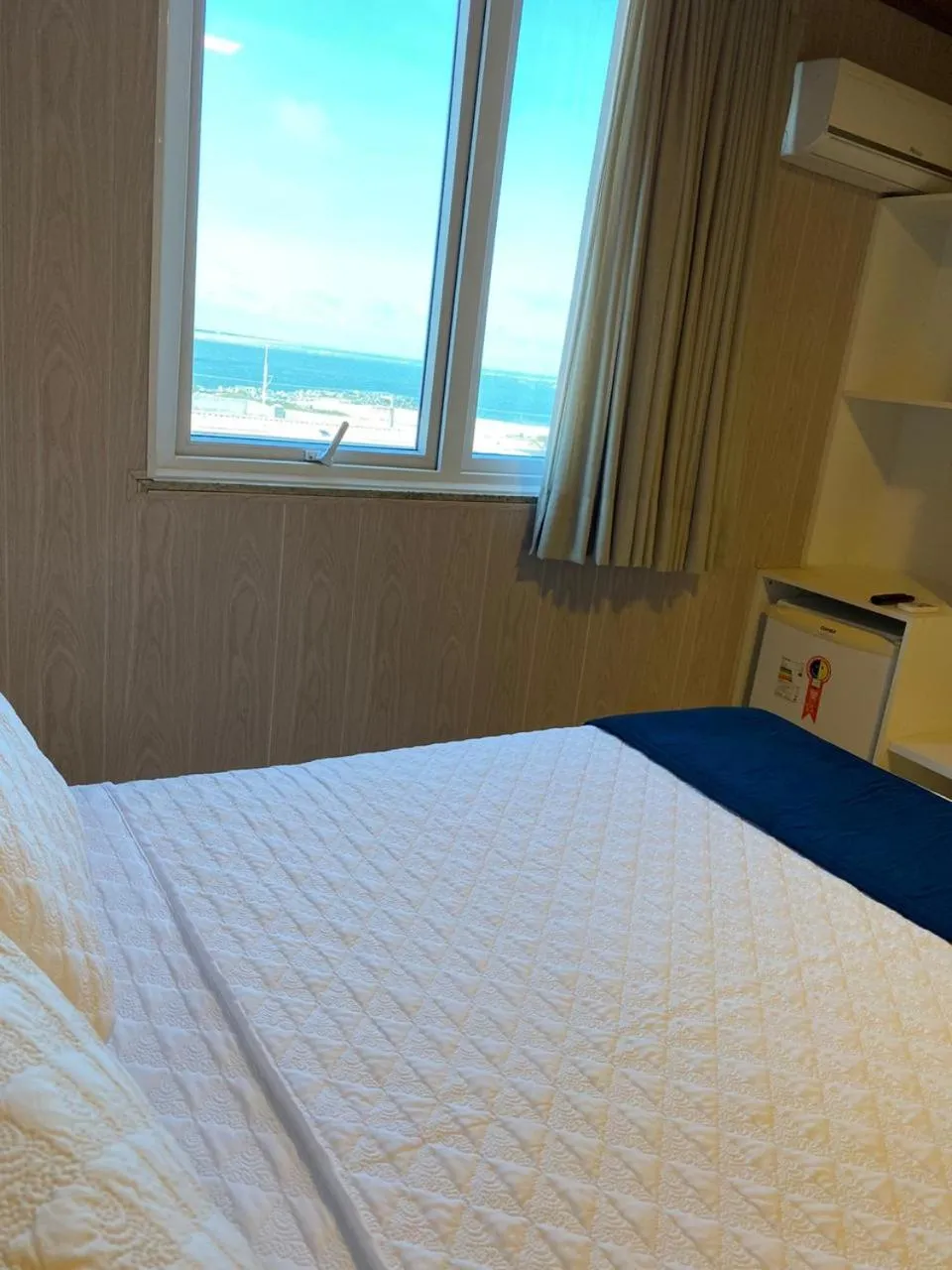 Sea view, Bed in Farol Plaza Hotel